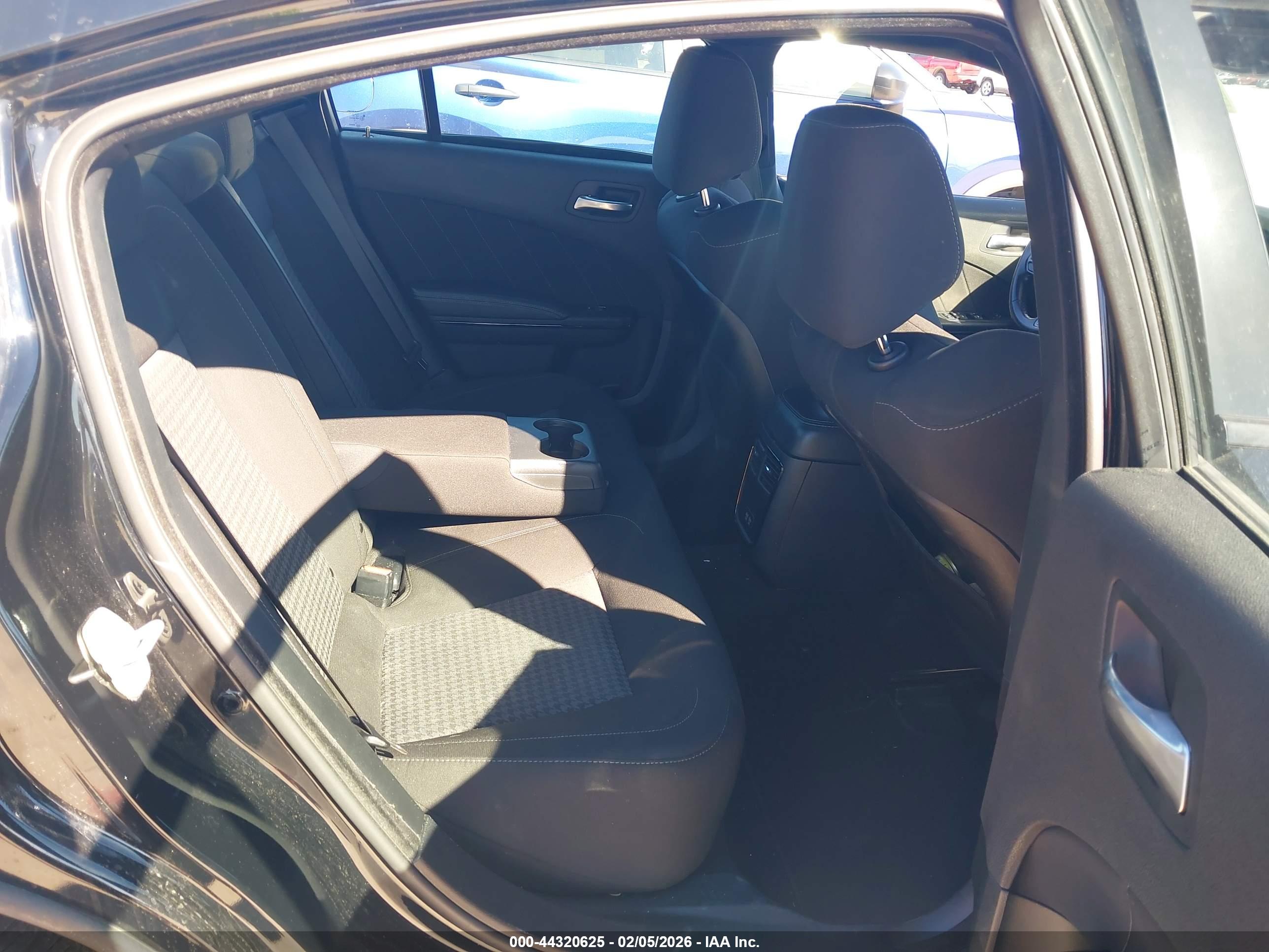 DODGE CHARGER image 8