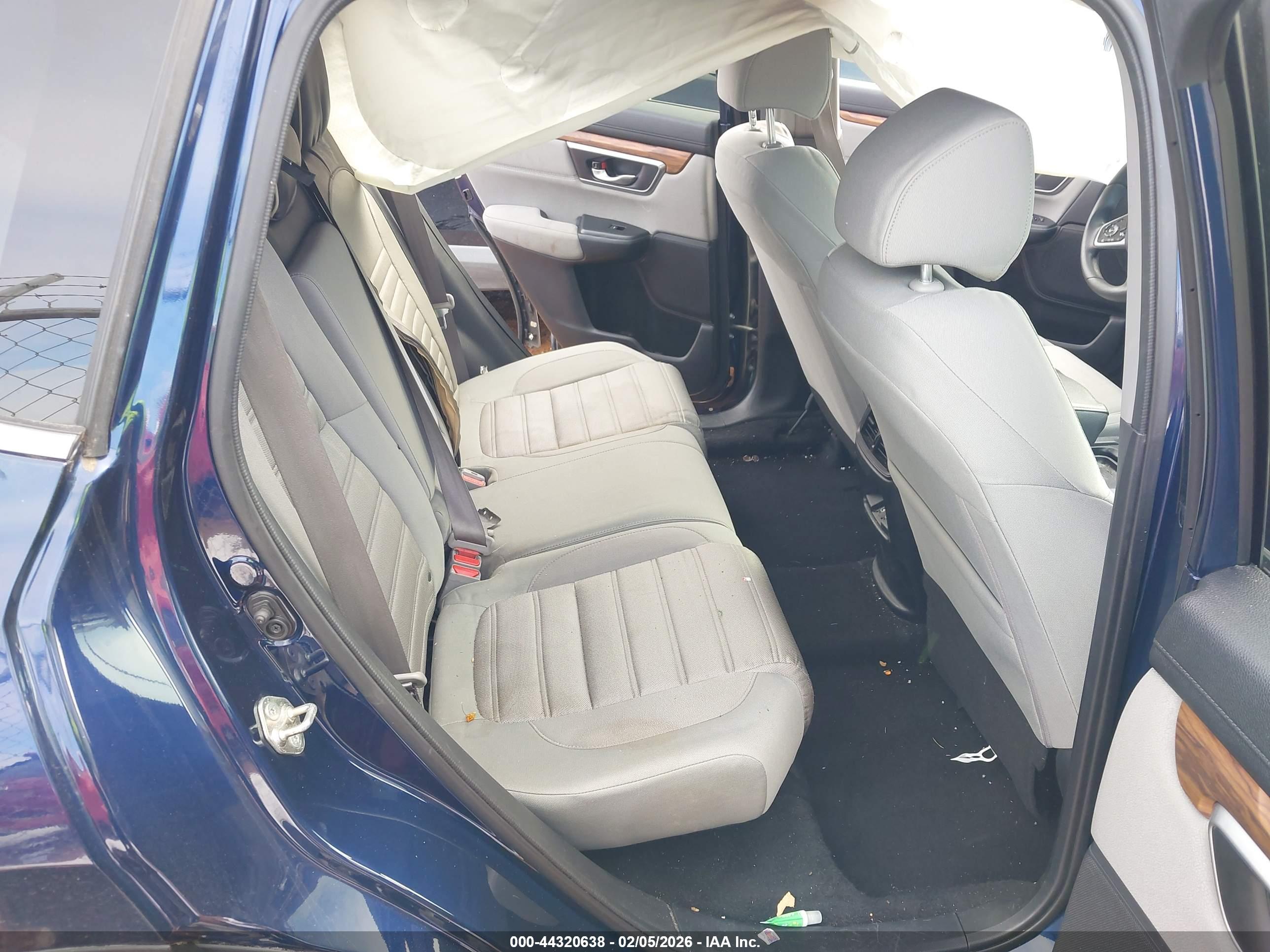 HONDA CR-V image 8