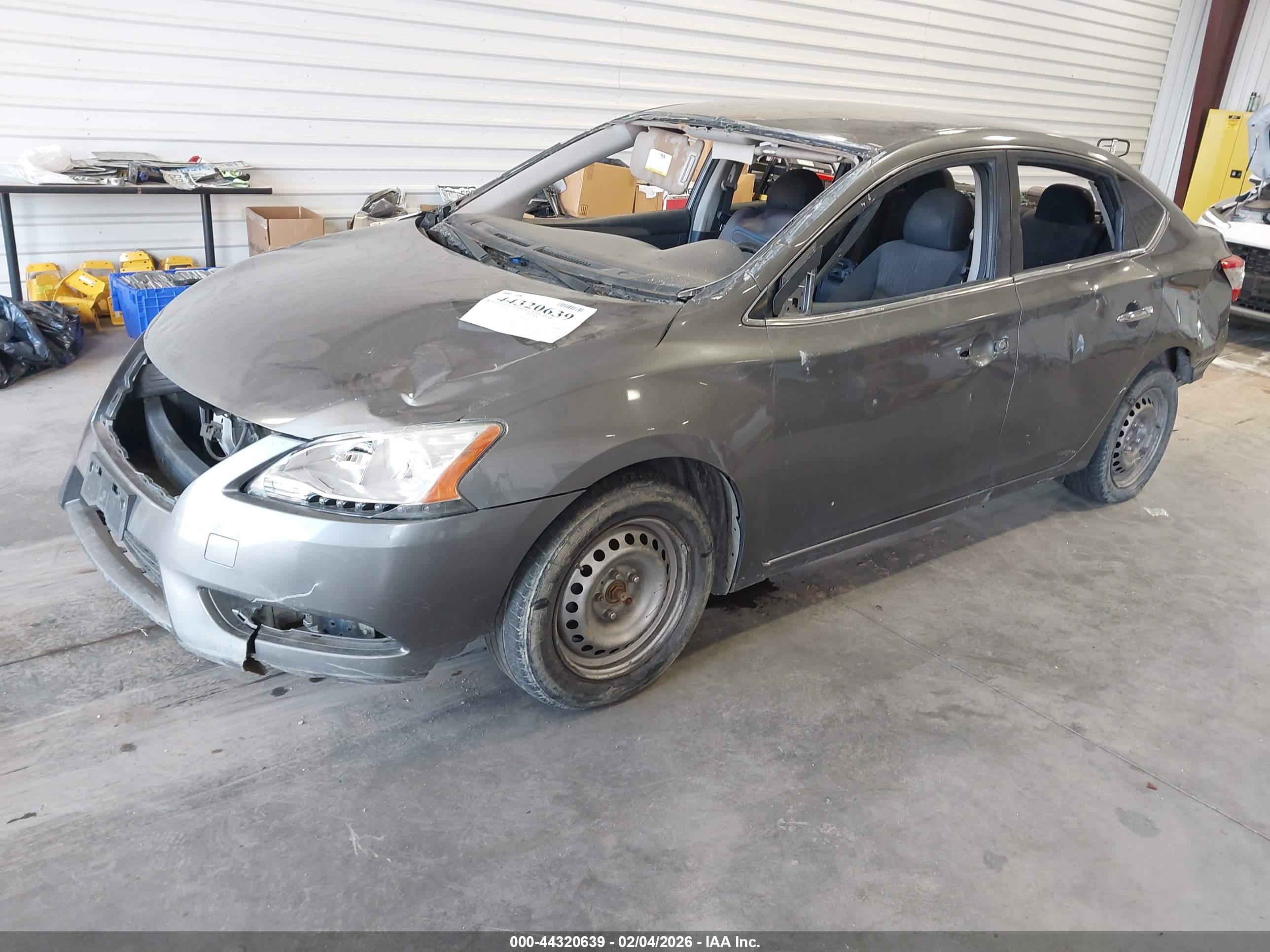 NISSAN SENTRA image 2
