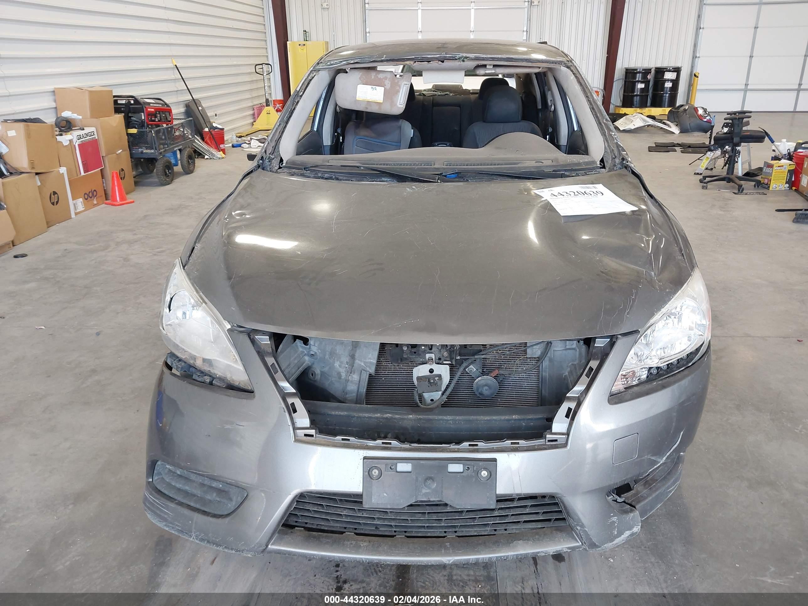 NISSAN SENTRA image 6