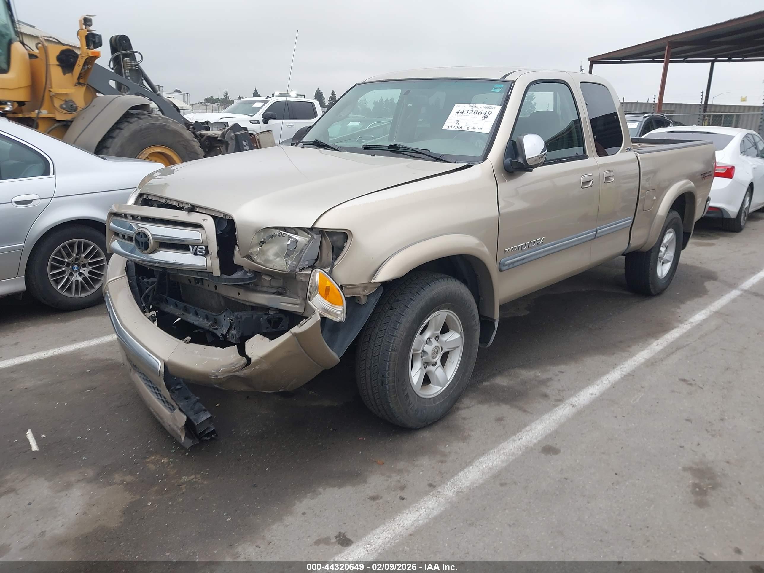 TOYOTA TUNDRA image 2