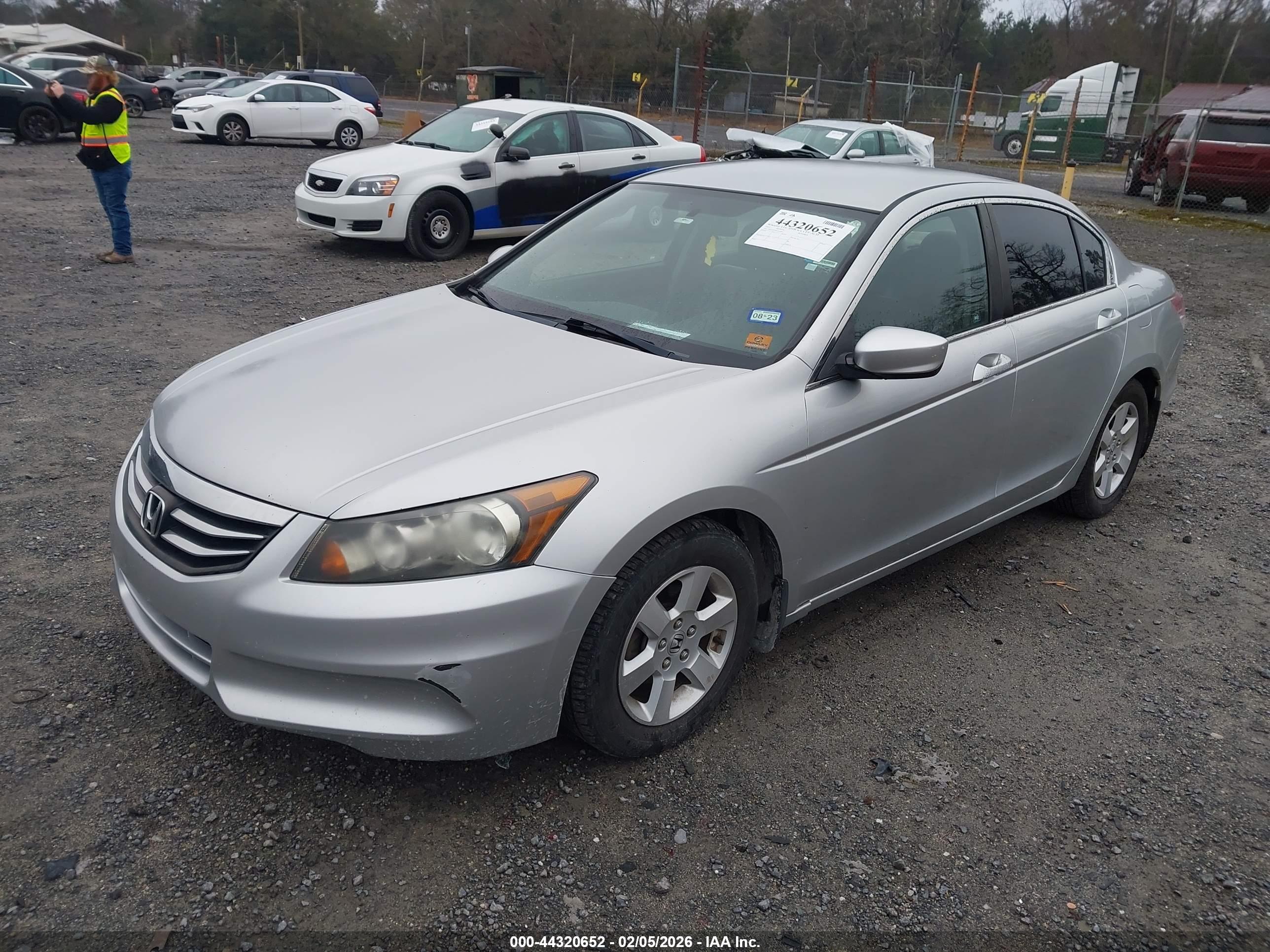 HONDA ACCORD image 2