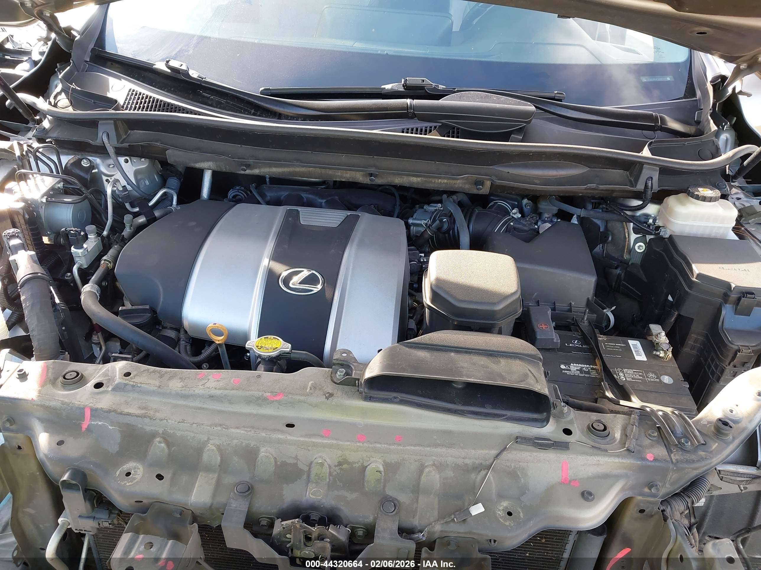 LEXUS RX image 10