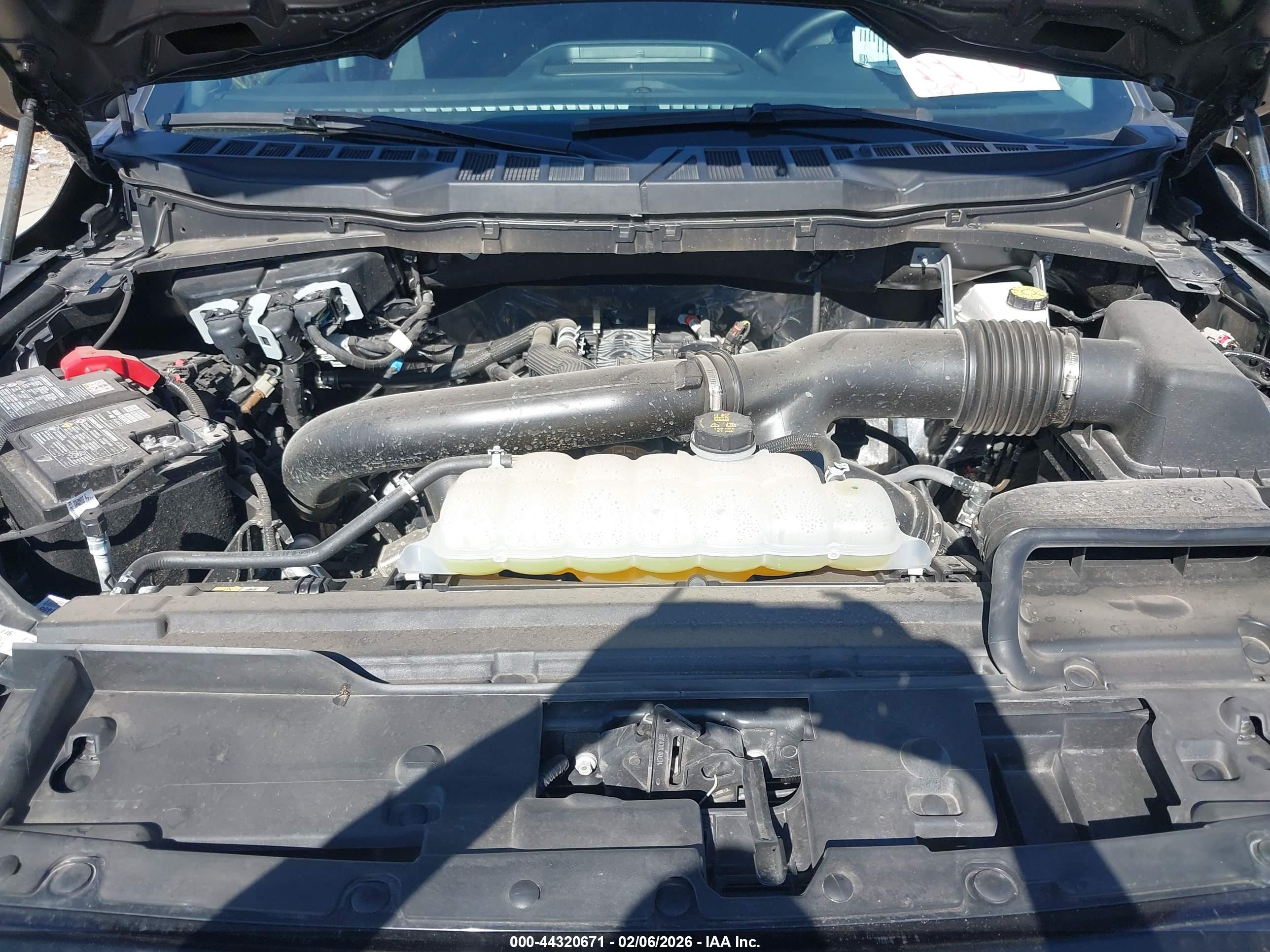 FORD F-150 image 10