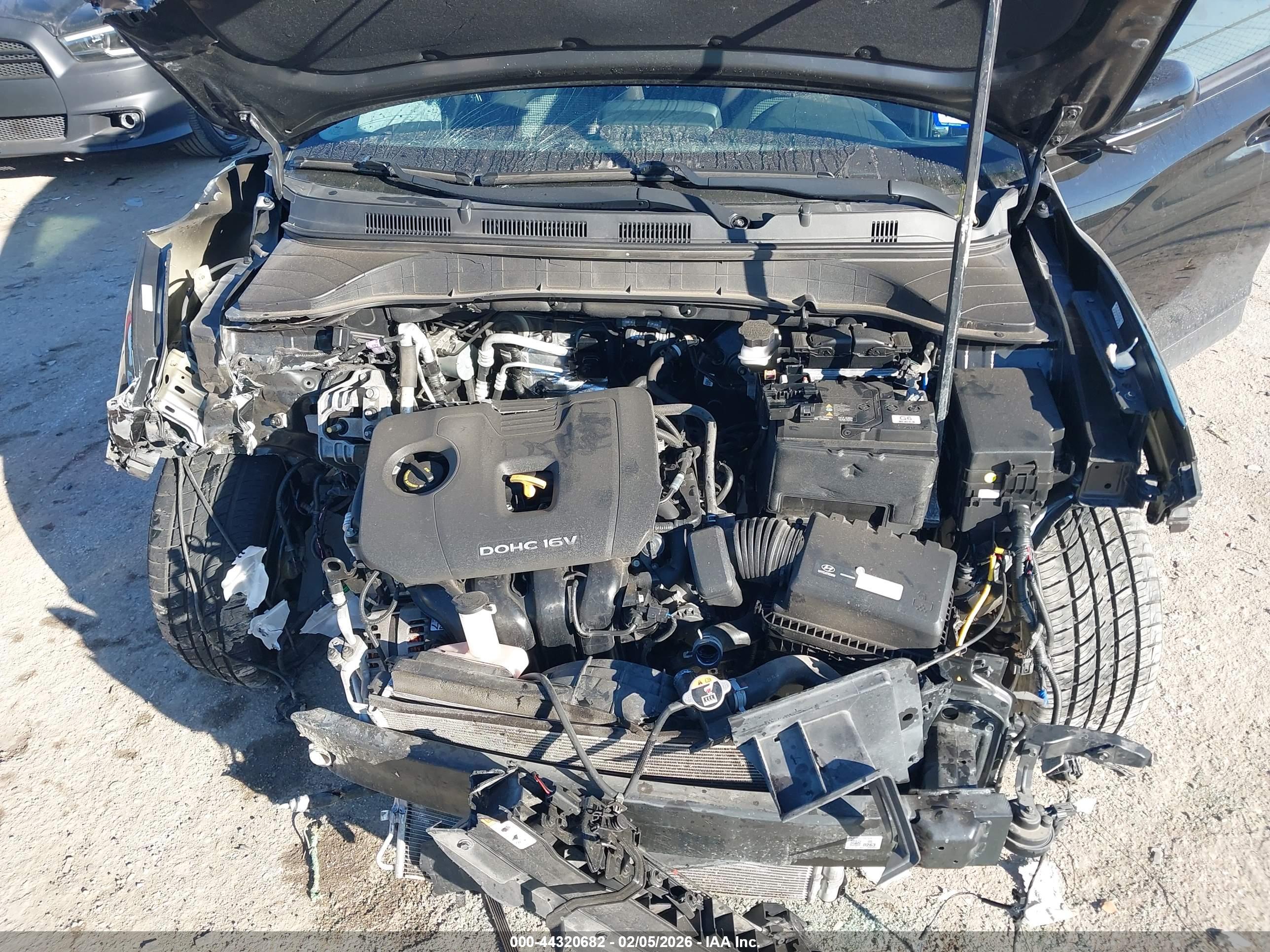 HYUNDAI KONA image 10