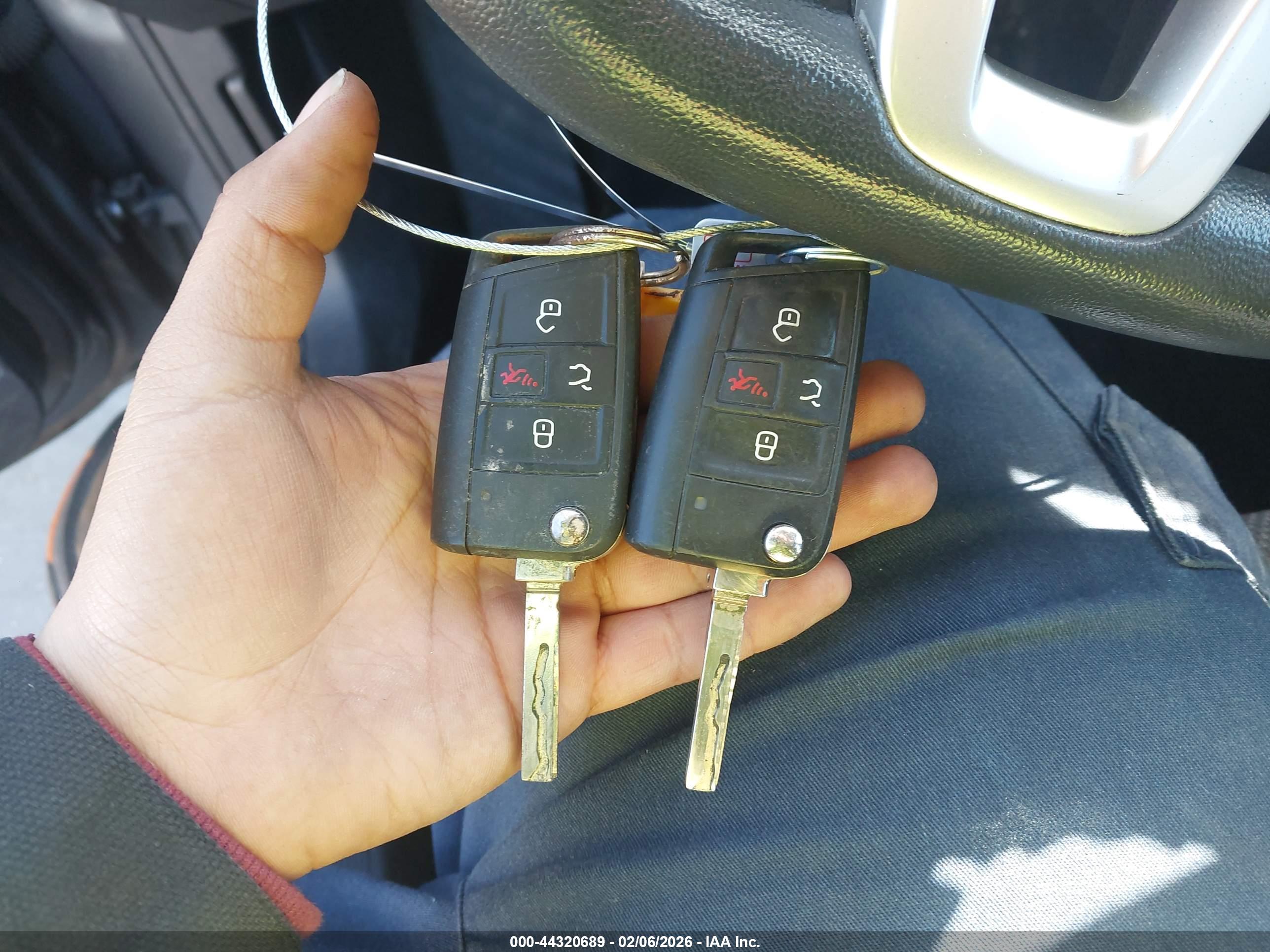 VOLKSWAGEN JETTA image 11