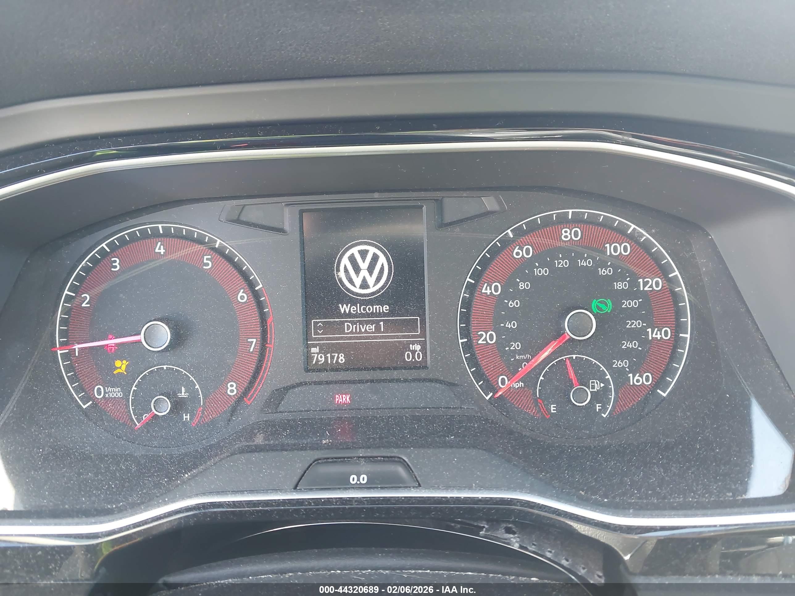 VOLKSWAGEN JETTA image 7