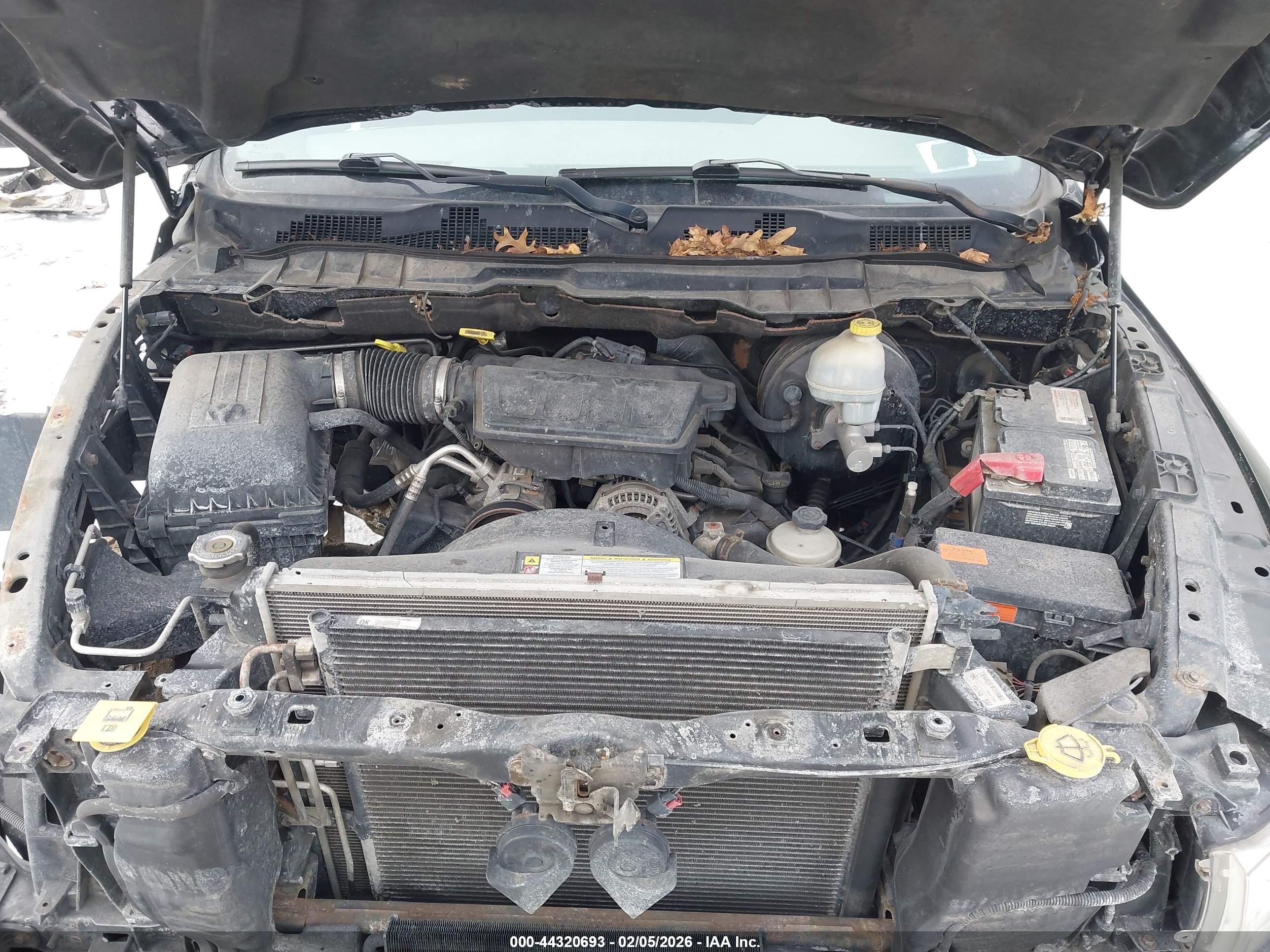 DODGE RAM image 10
