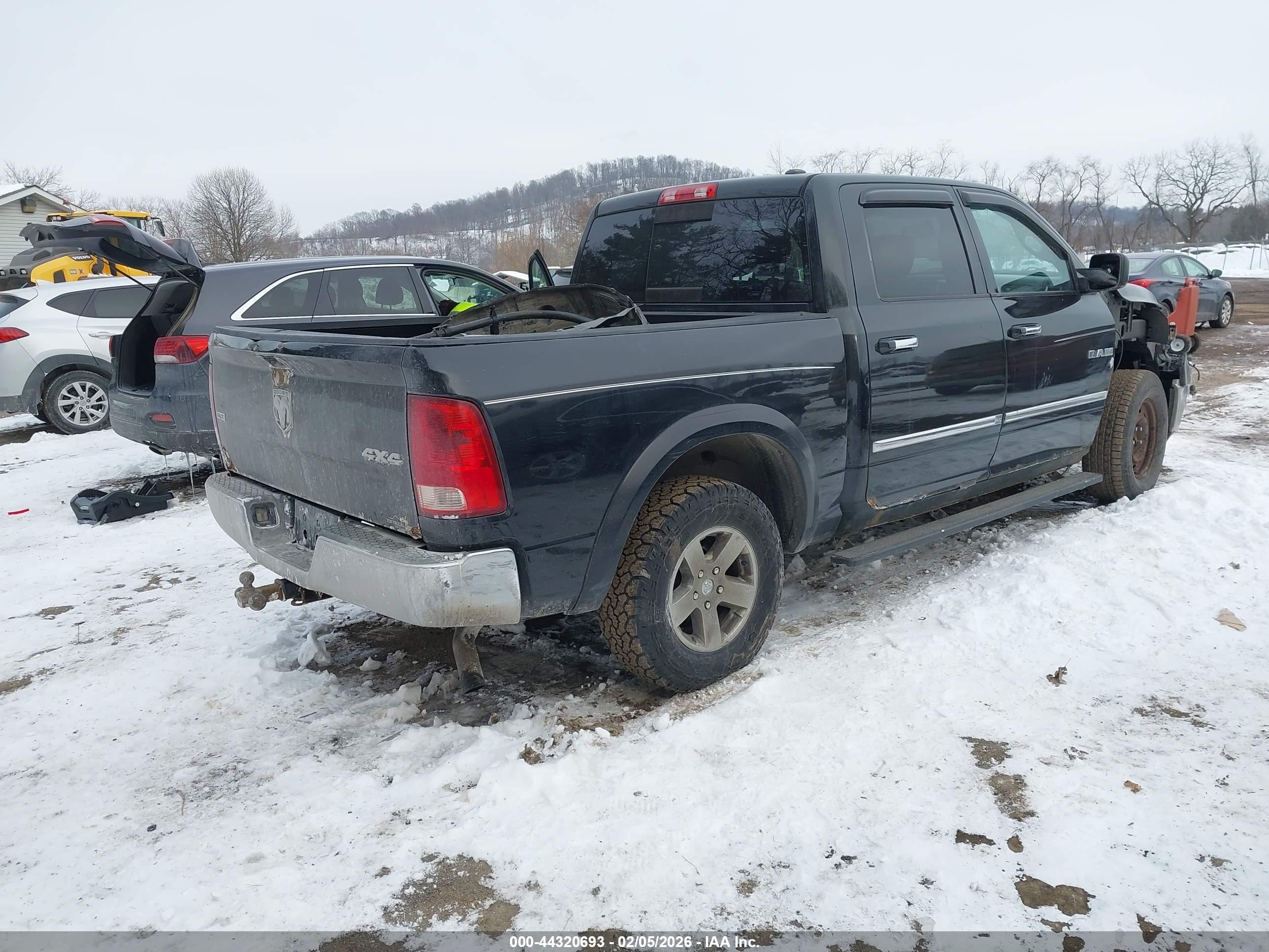 DODGE RAM image 4
