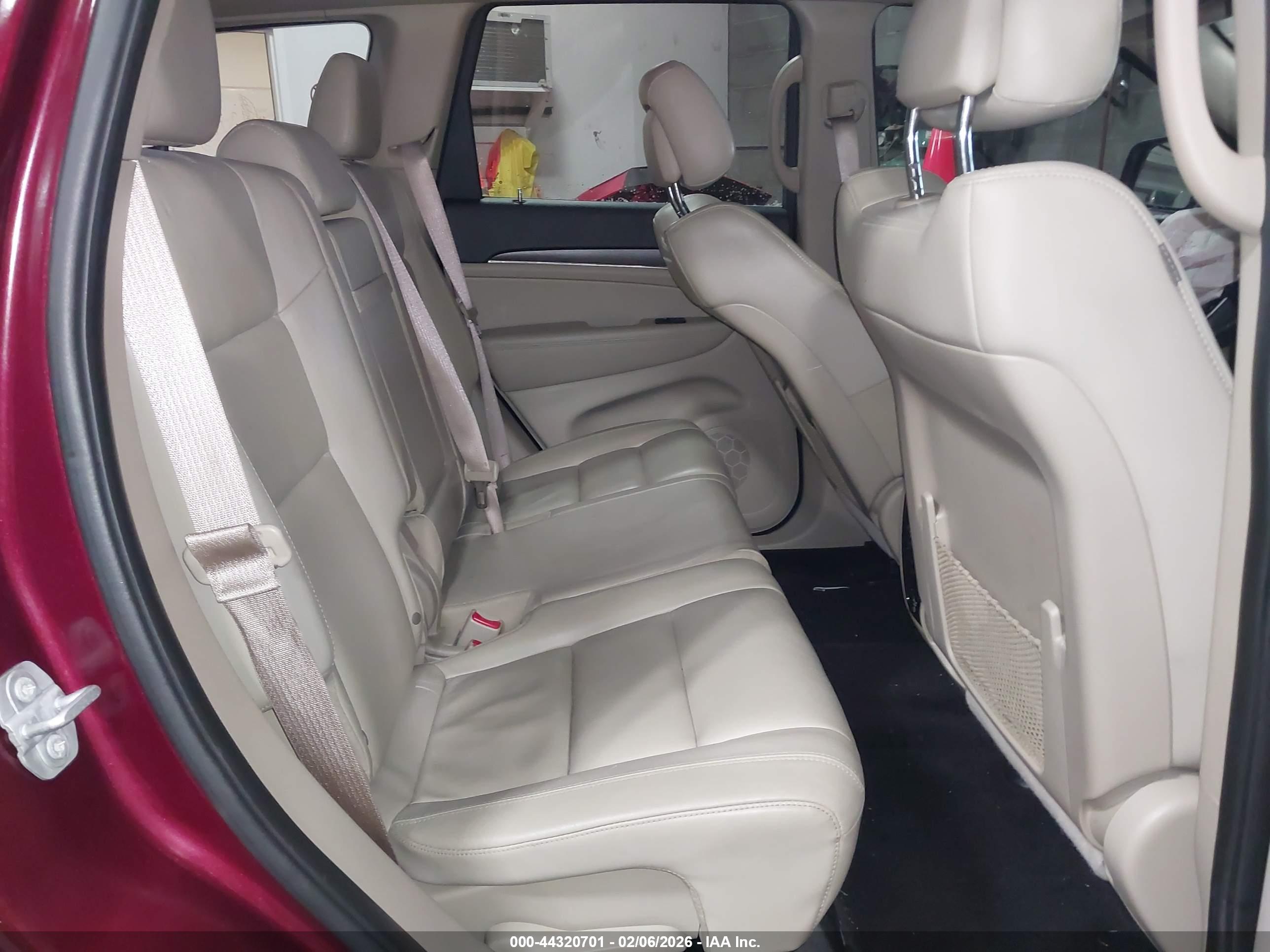 JEEP GRAND image 8