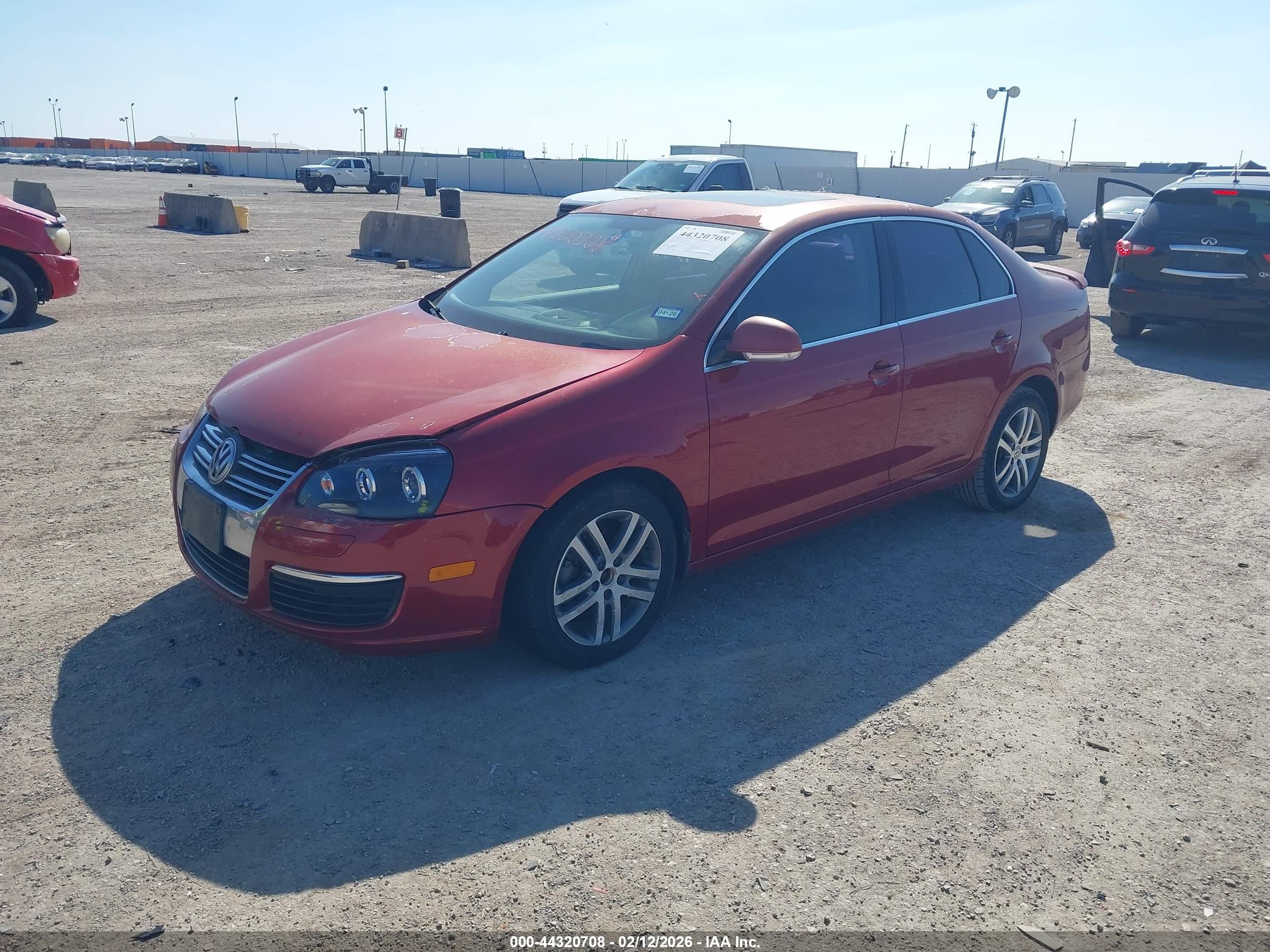 VOLKSWAGEN JETTA image 2