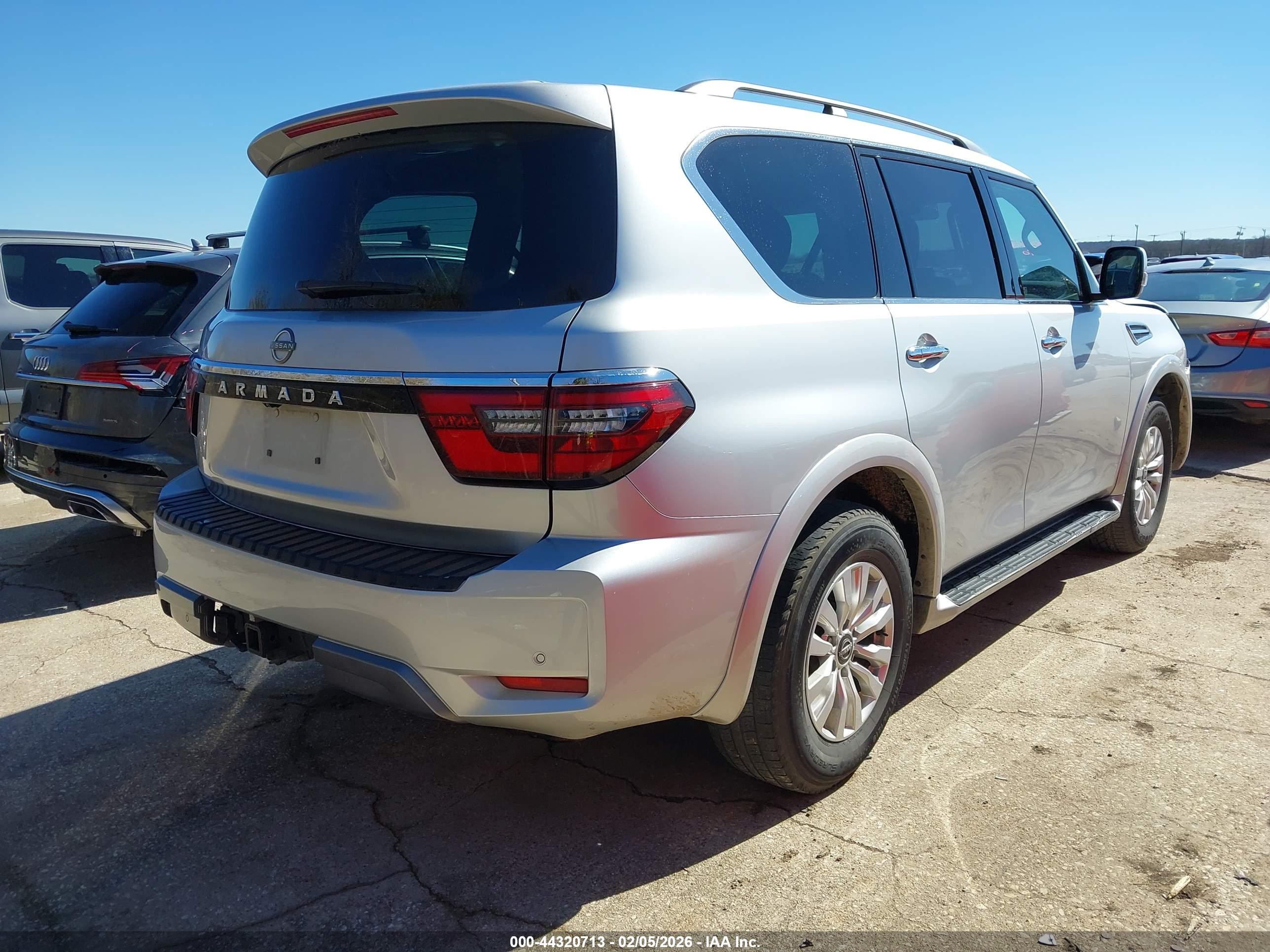 NISSAN ARMADA image 4