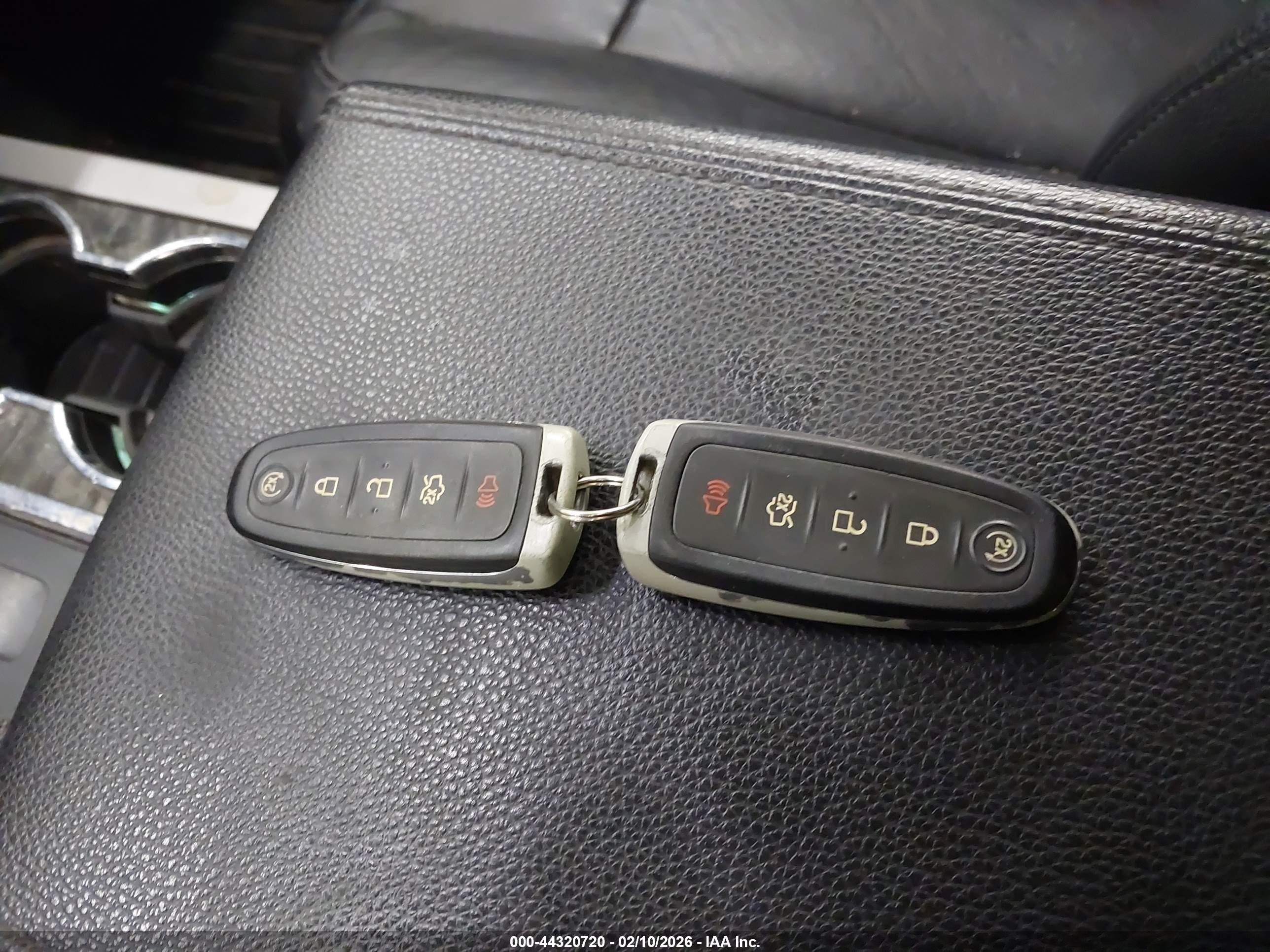FORD EXPEDITION image 11