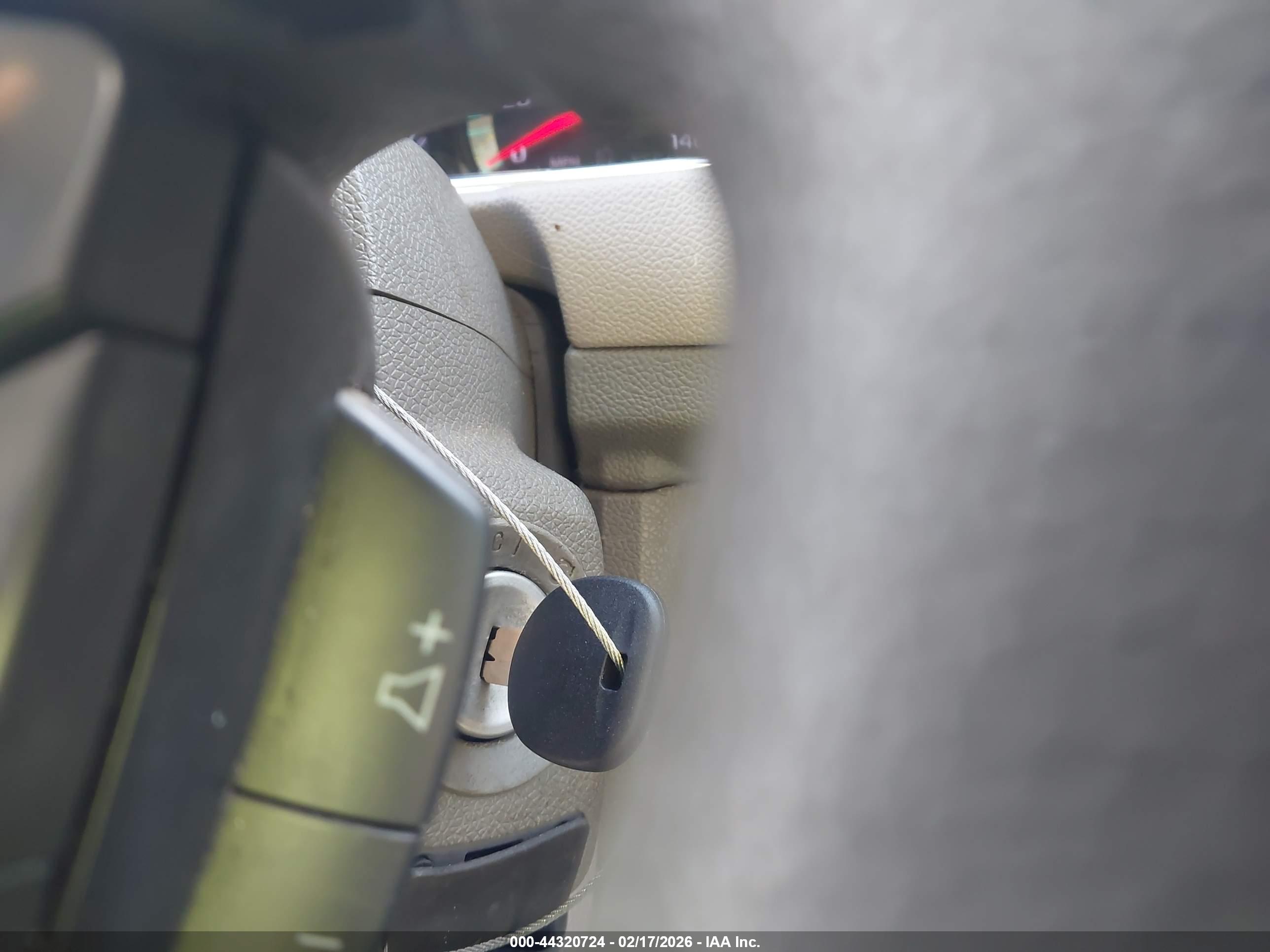 CHEVROLET TRAVERSE image 11