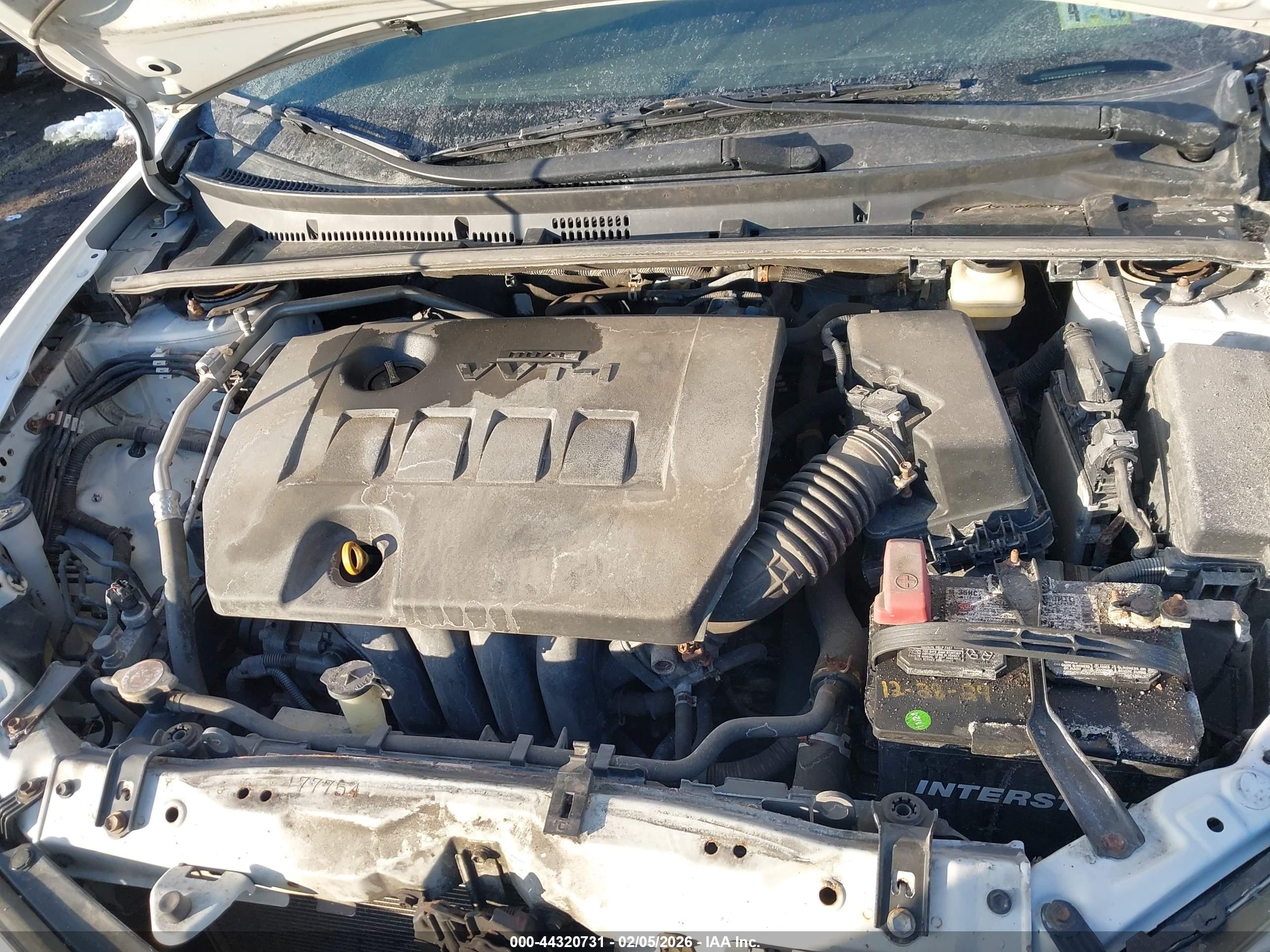 TOYOTA COROLLA image 10