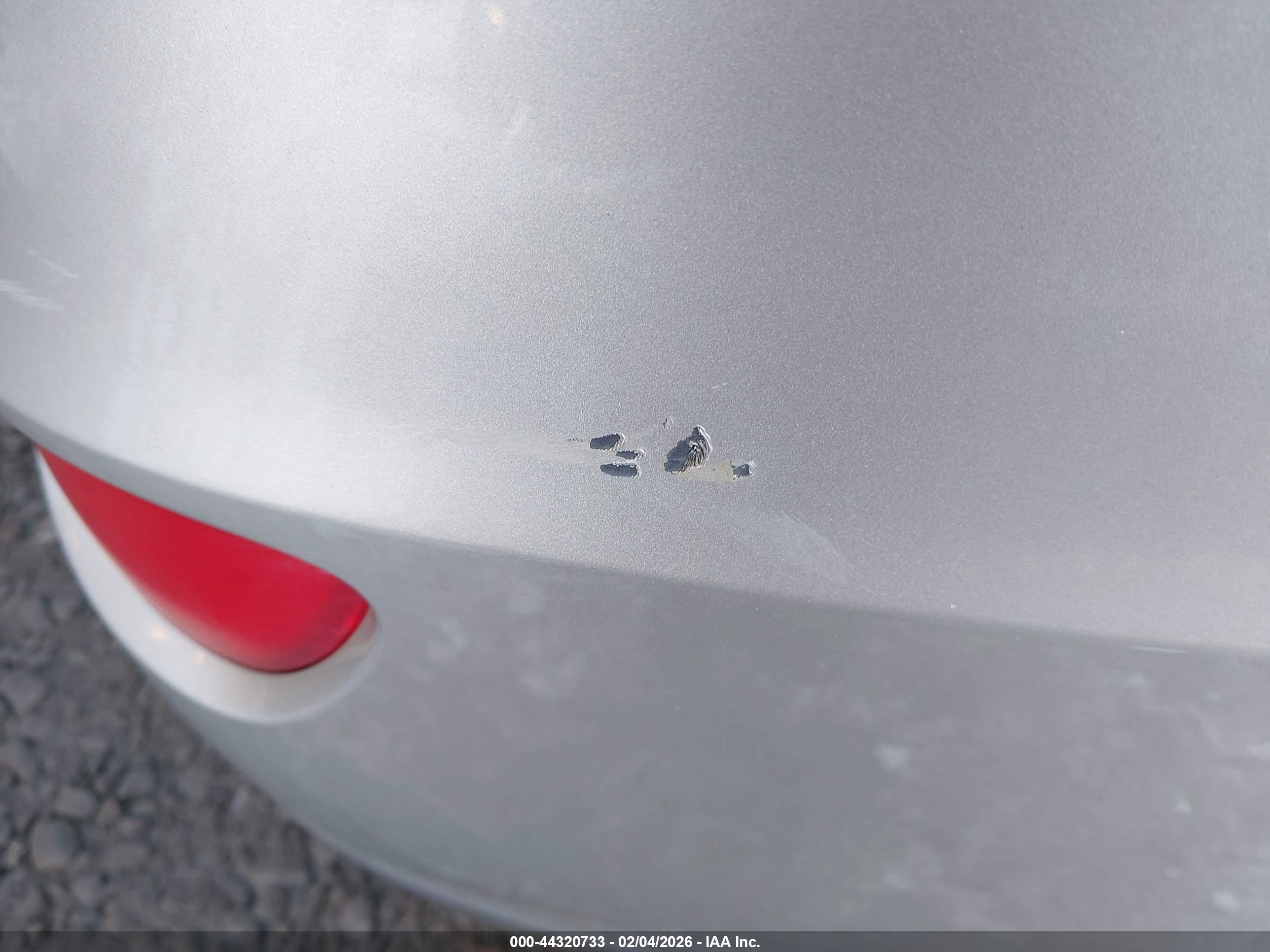 HYUNDAI SANTA image 6