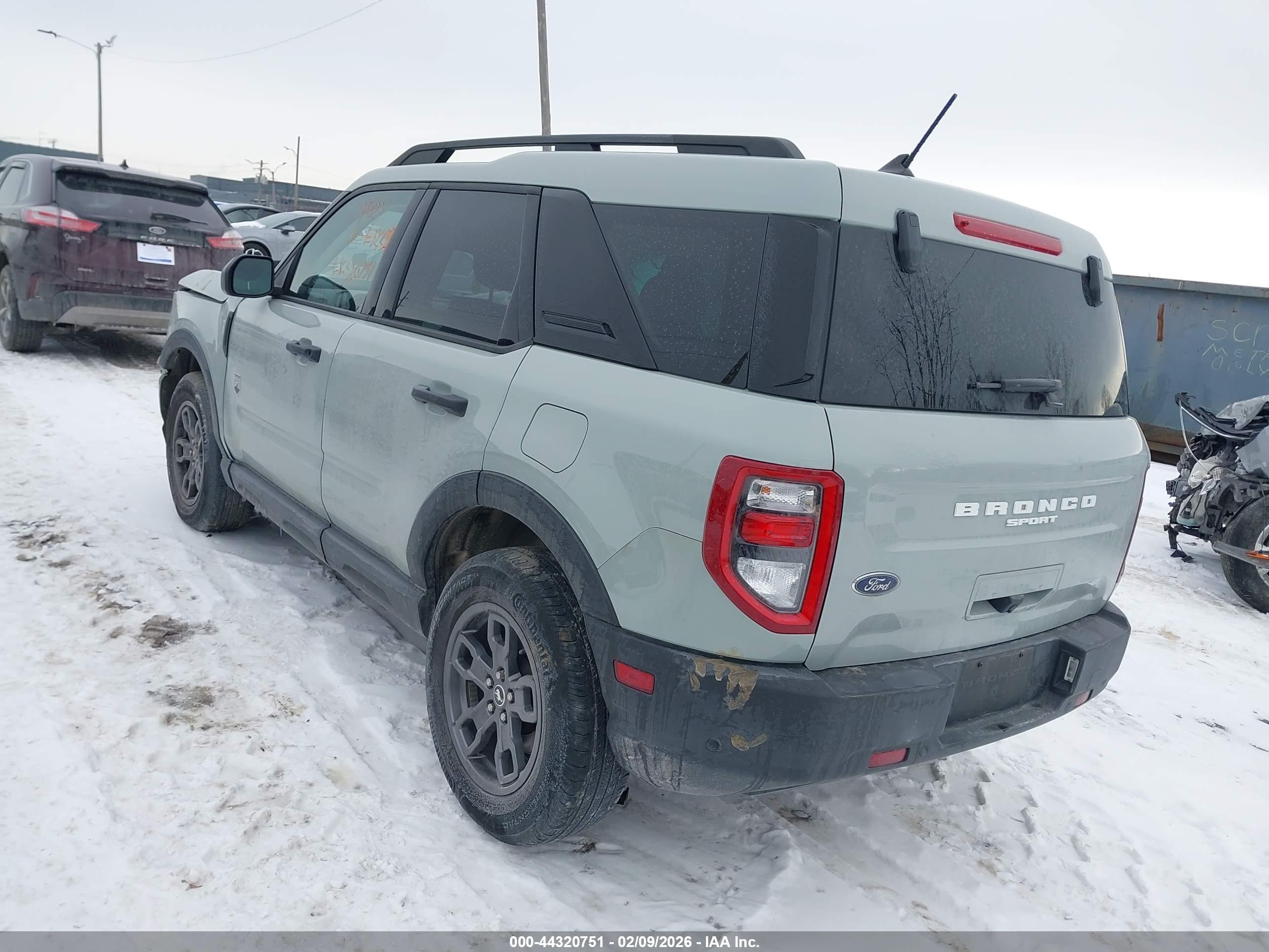 FORD BRONCO image 3