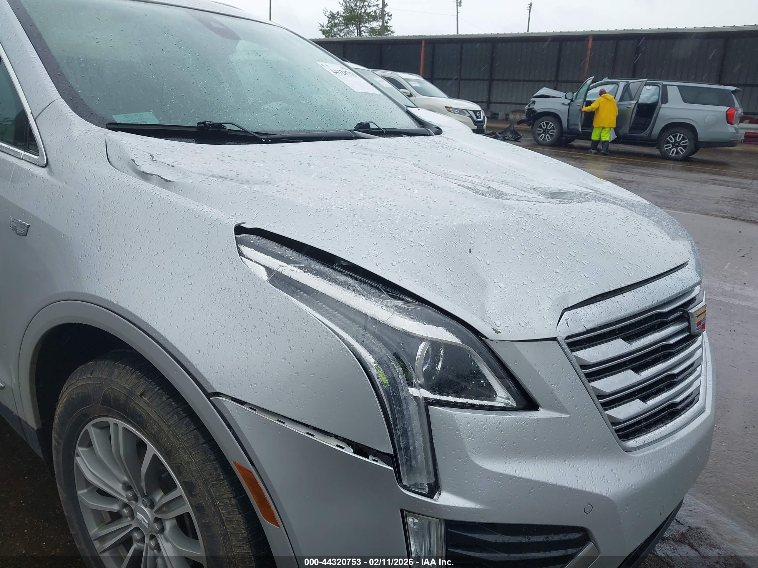 CADILLAC XT5 image 6