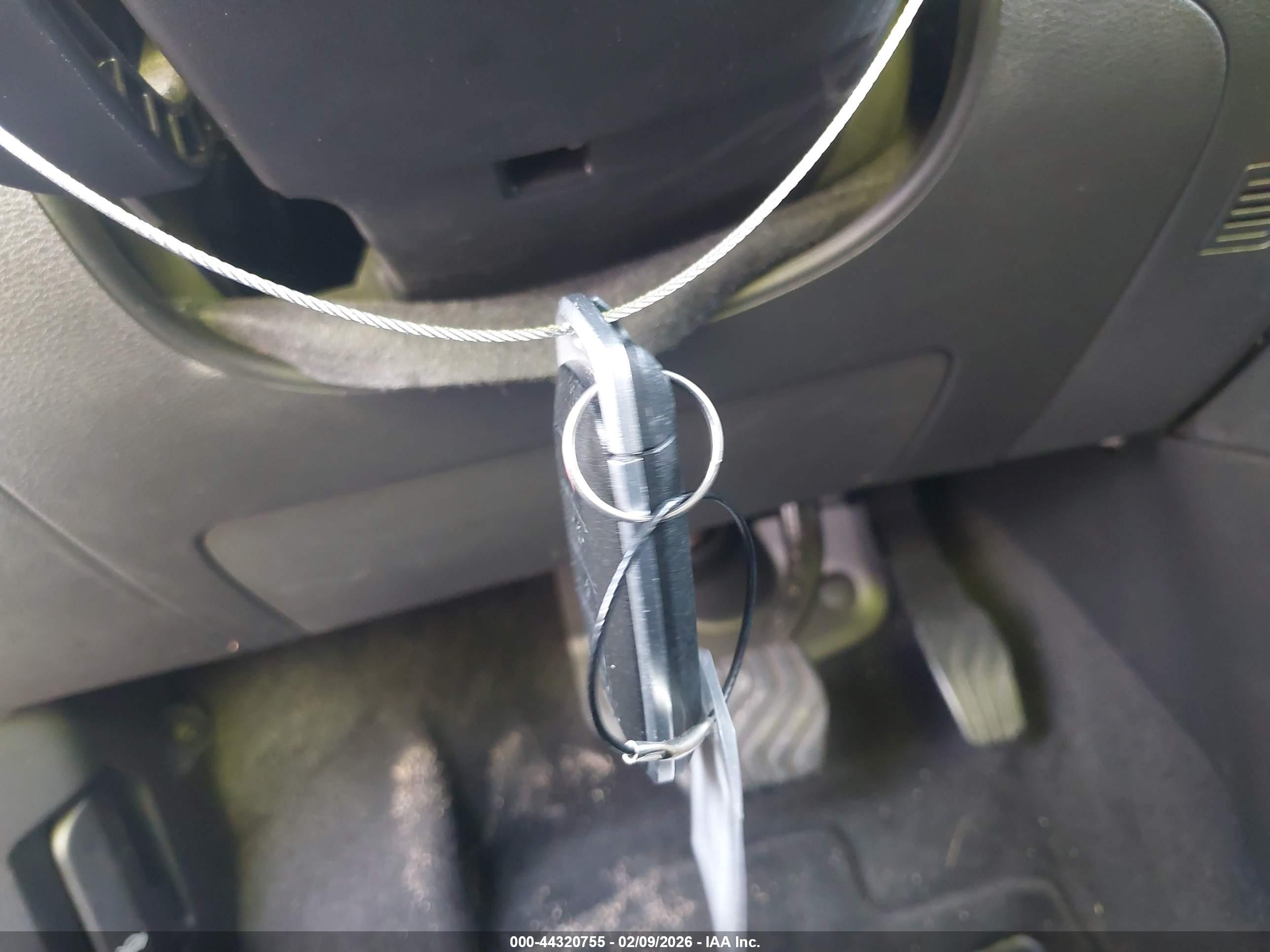 NISSAN ROGUE image 11