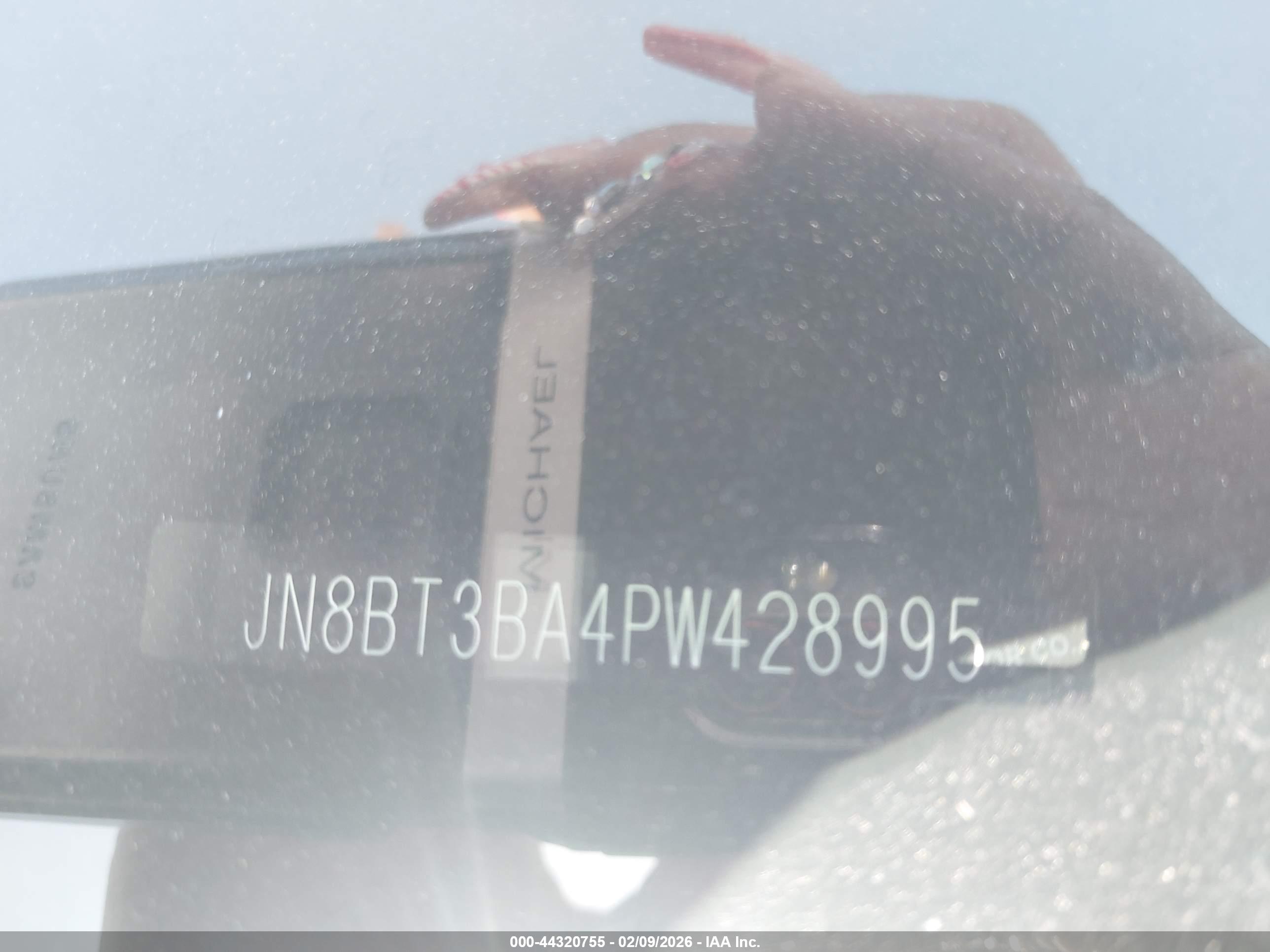 NISSAN ROGUE image 9
