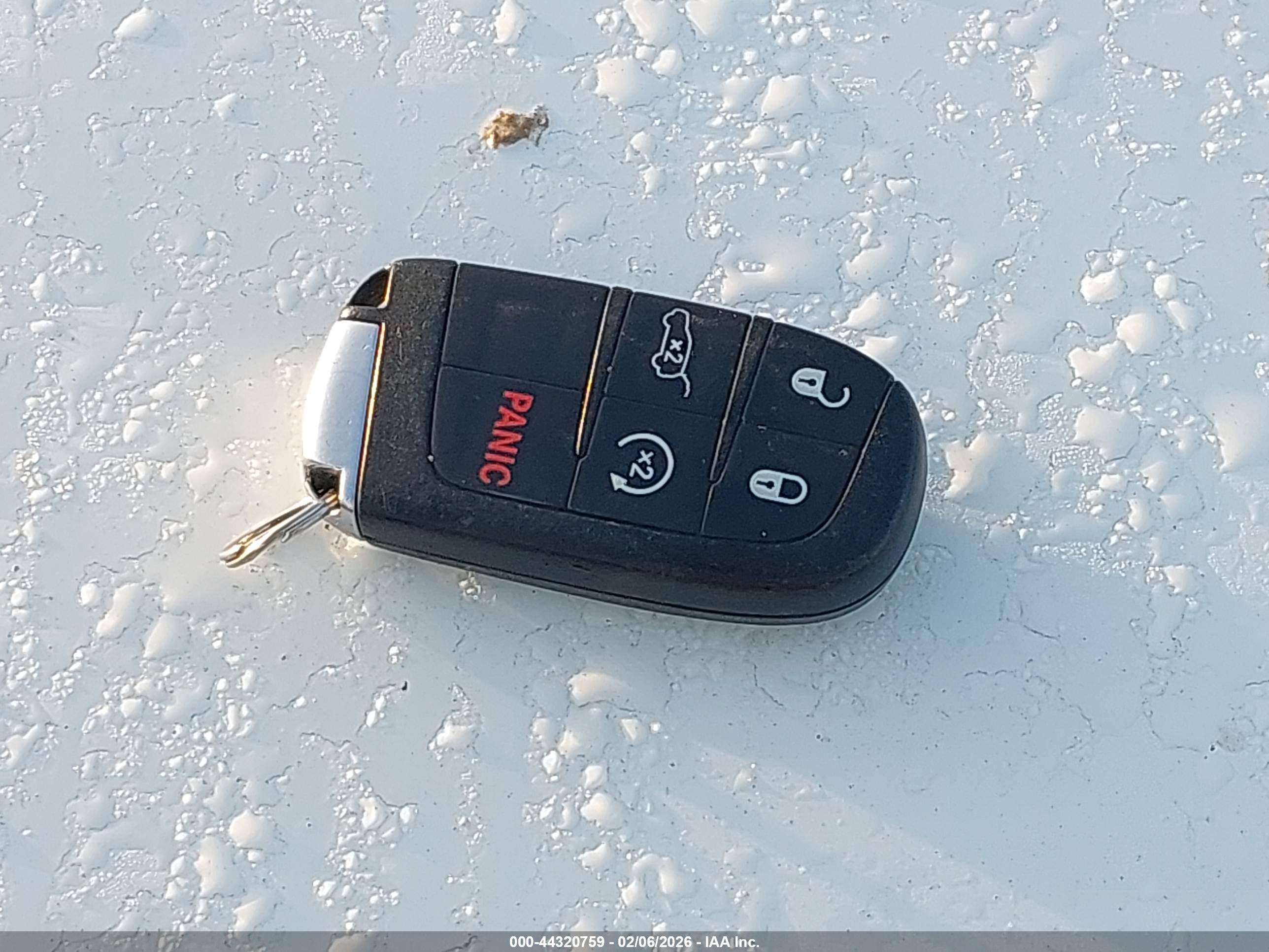 JEEP GRAND image 11