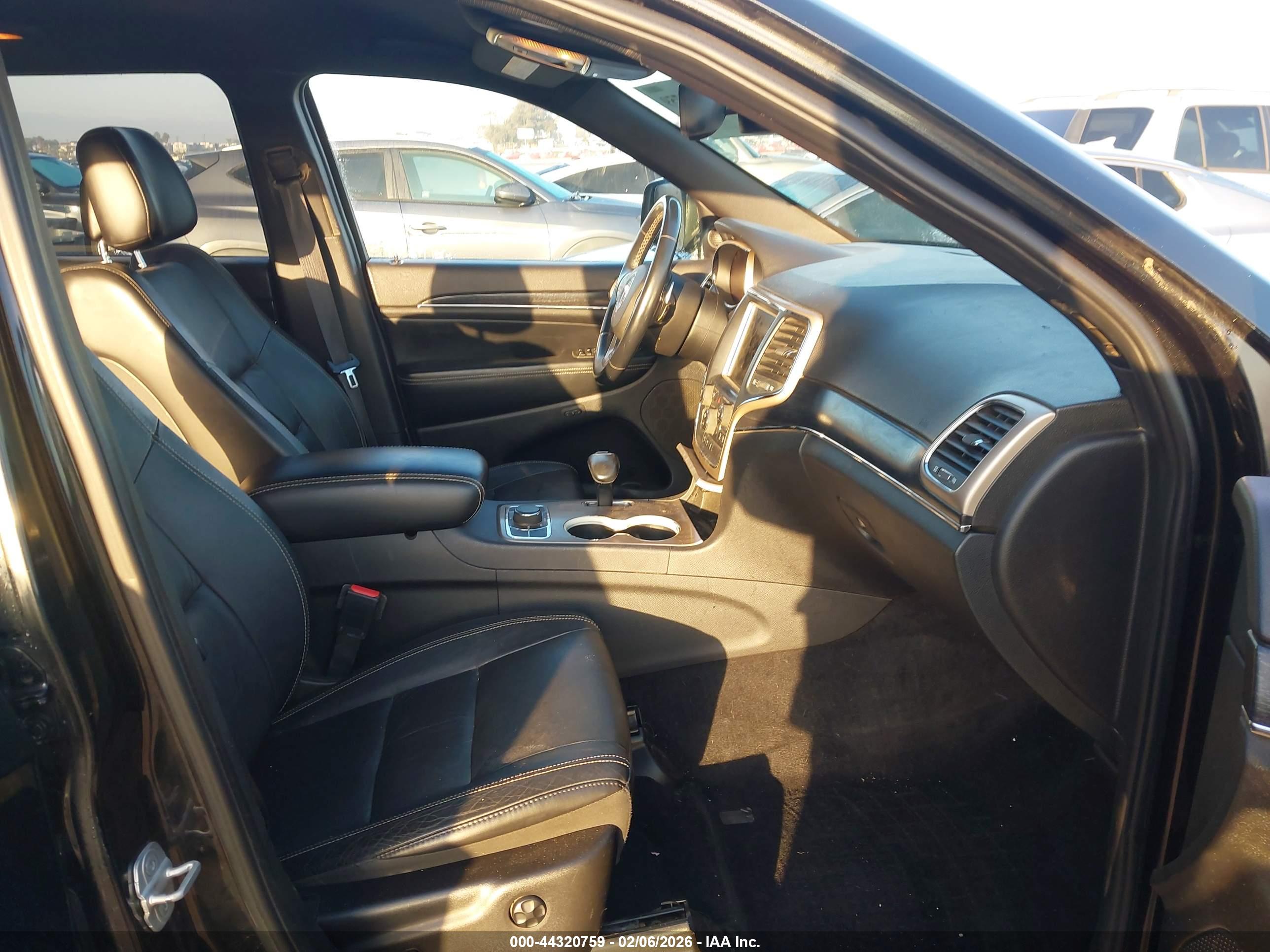 JEEP GRAND image 5