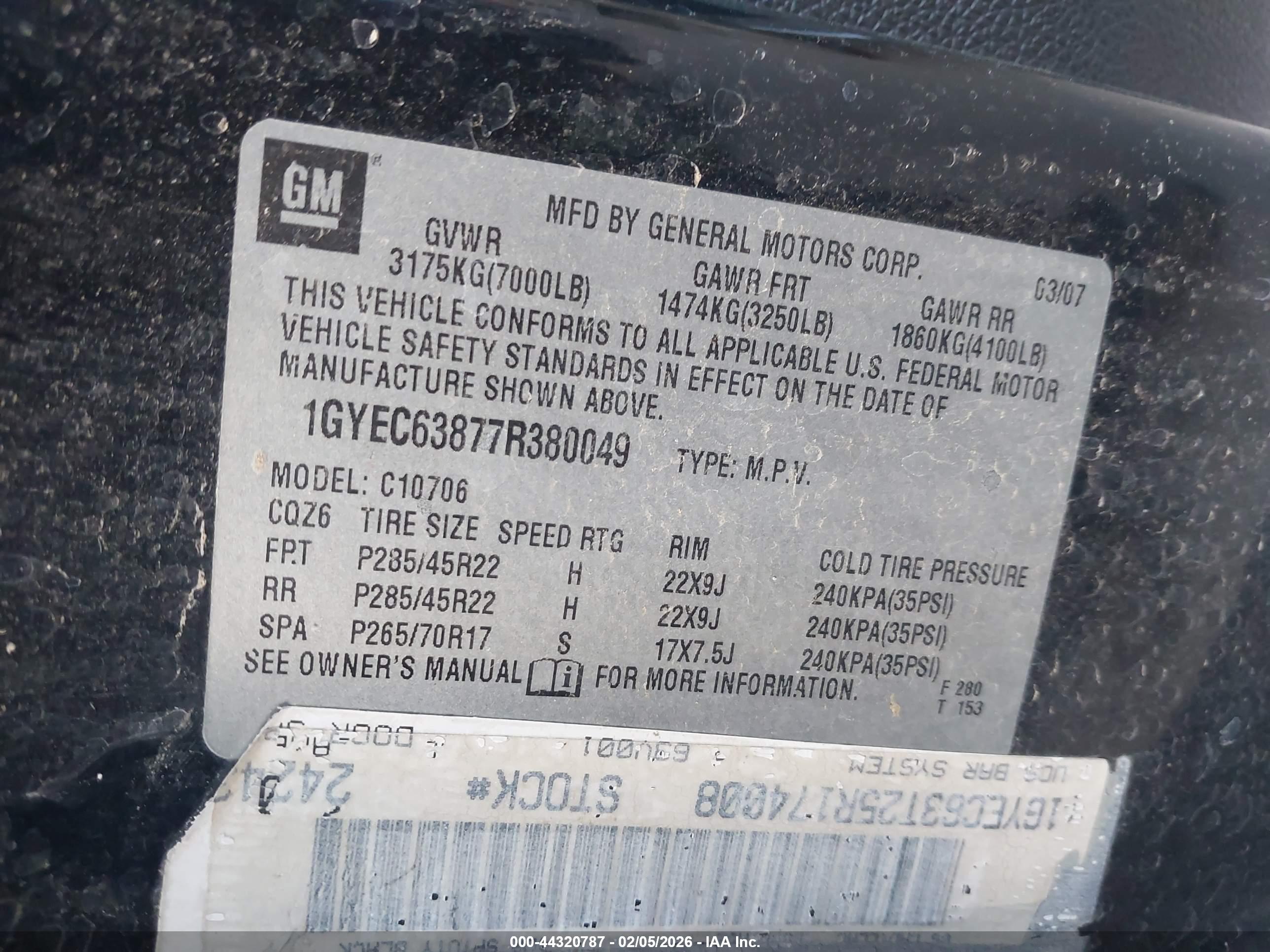 CADILLAC ESCALADE image 9