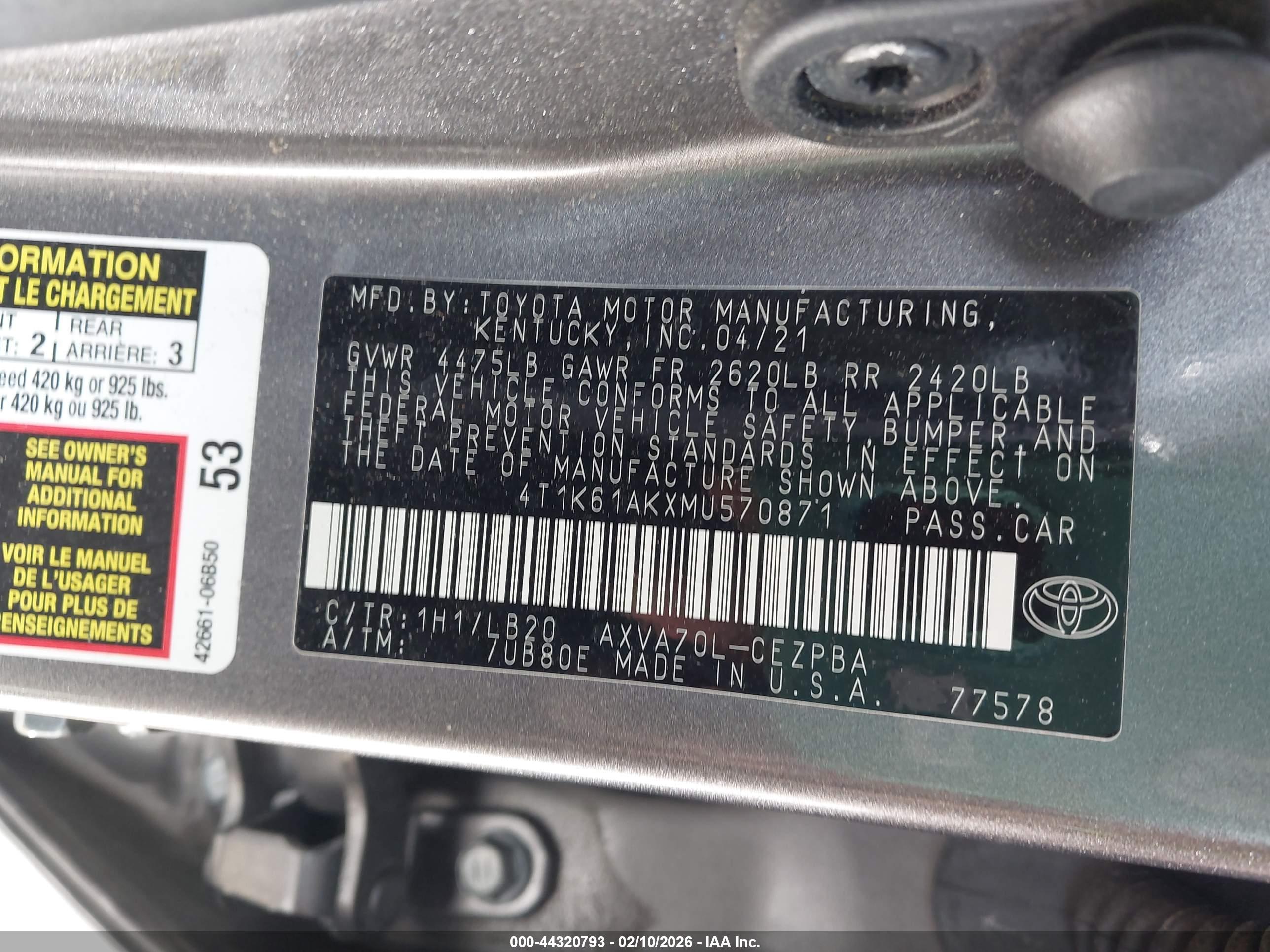 TOYOTA CAMRY image 9