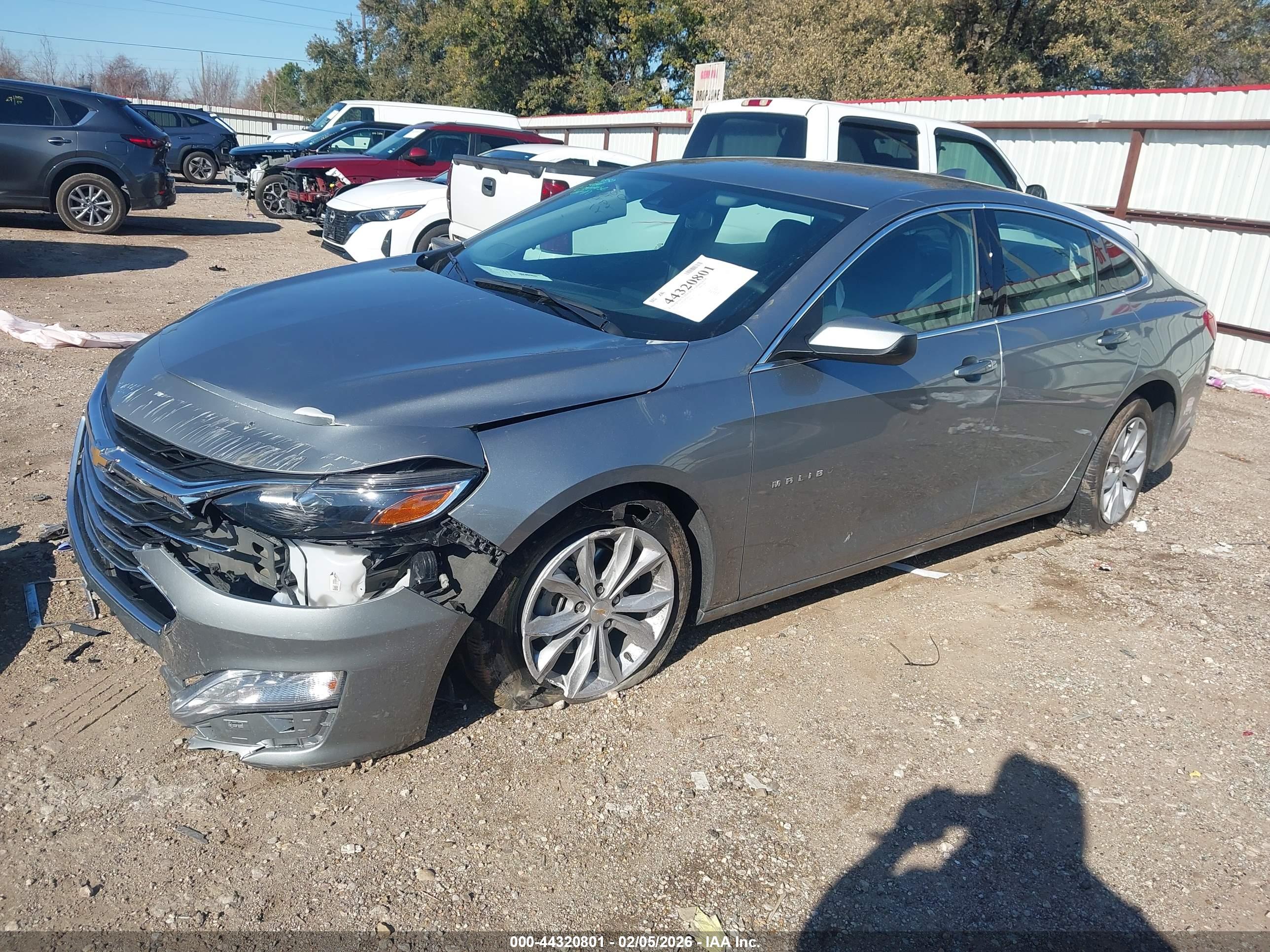 CHEVROLET MALIBU image 2