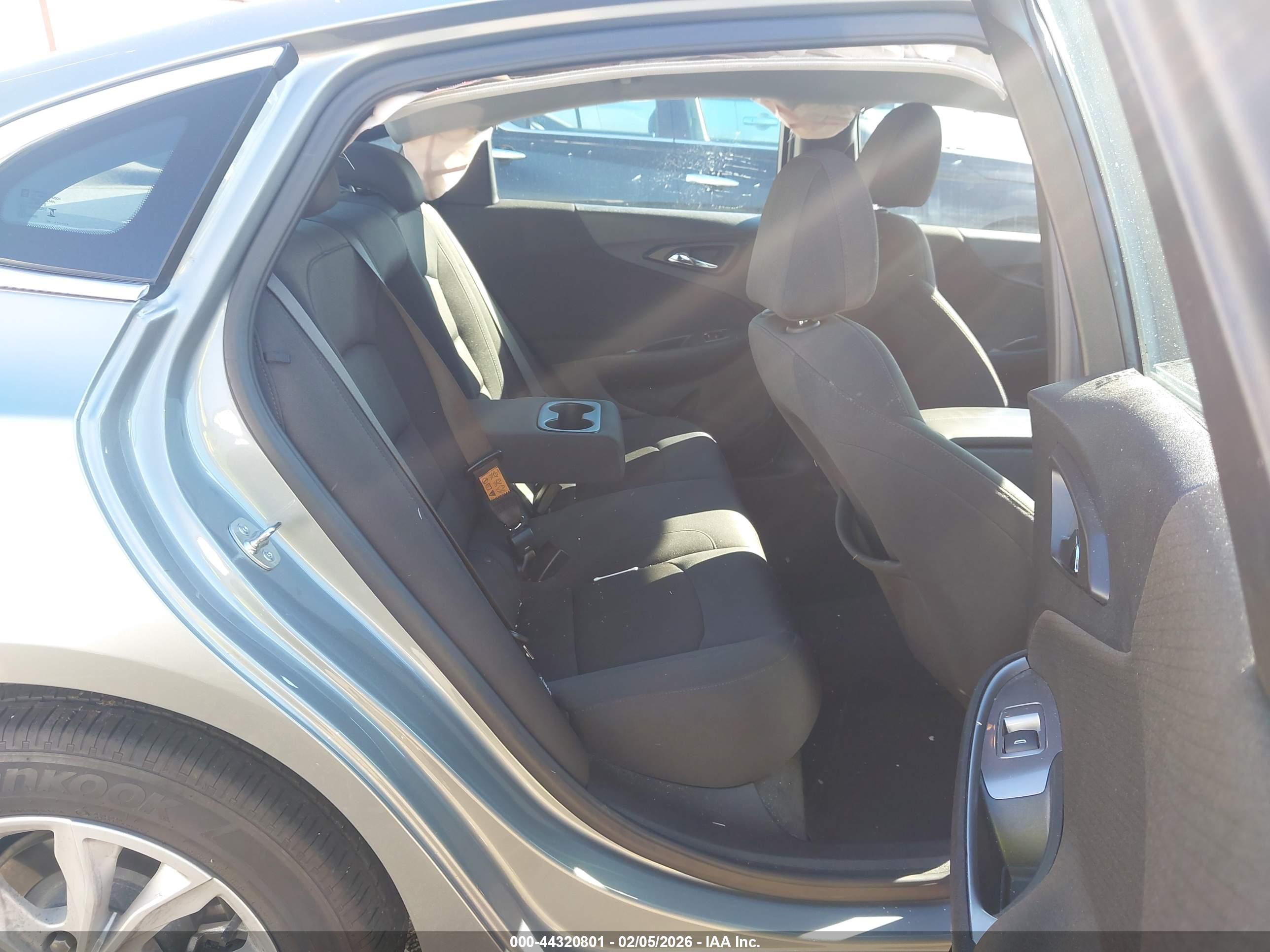 CHEVROLET MALIBU image 8