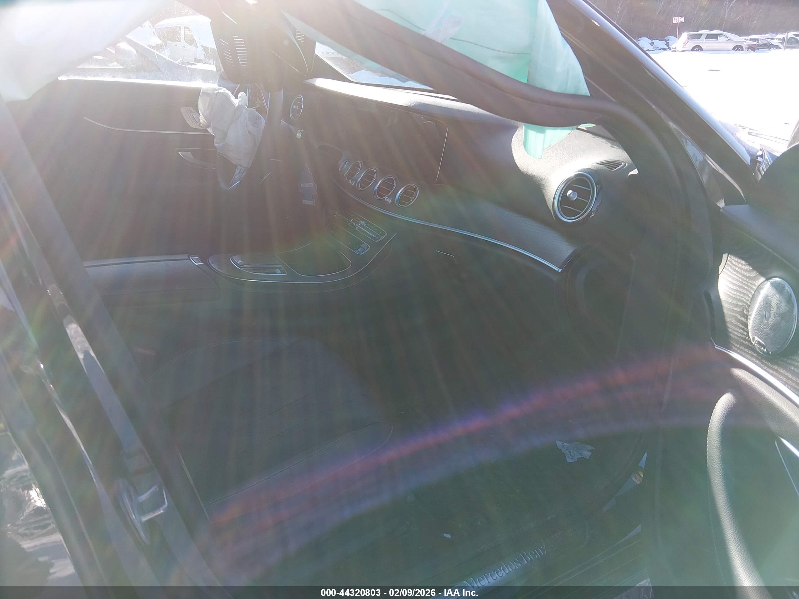 MERCEDES-BENZ E image 5