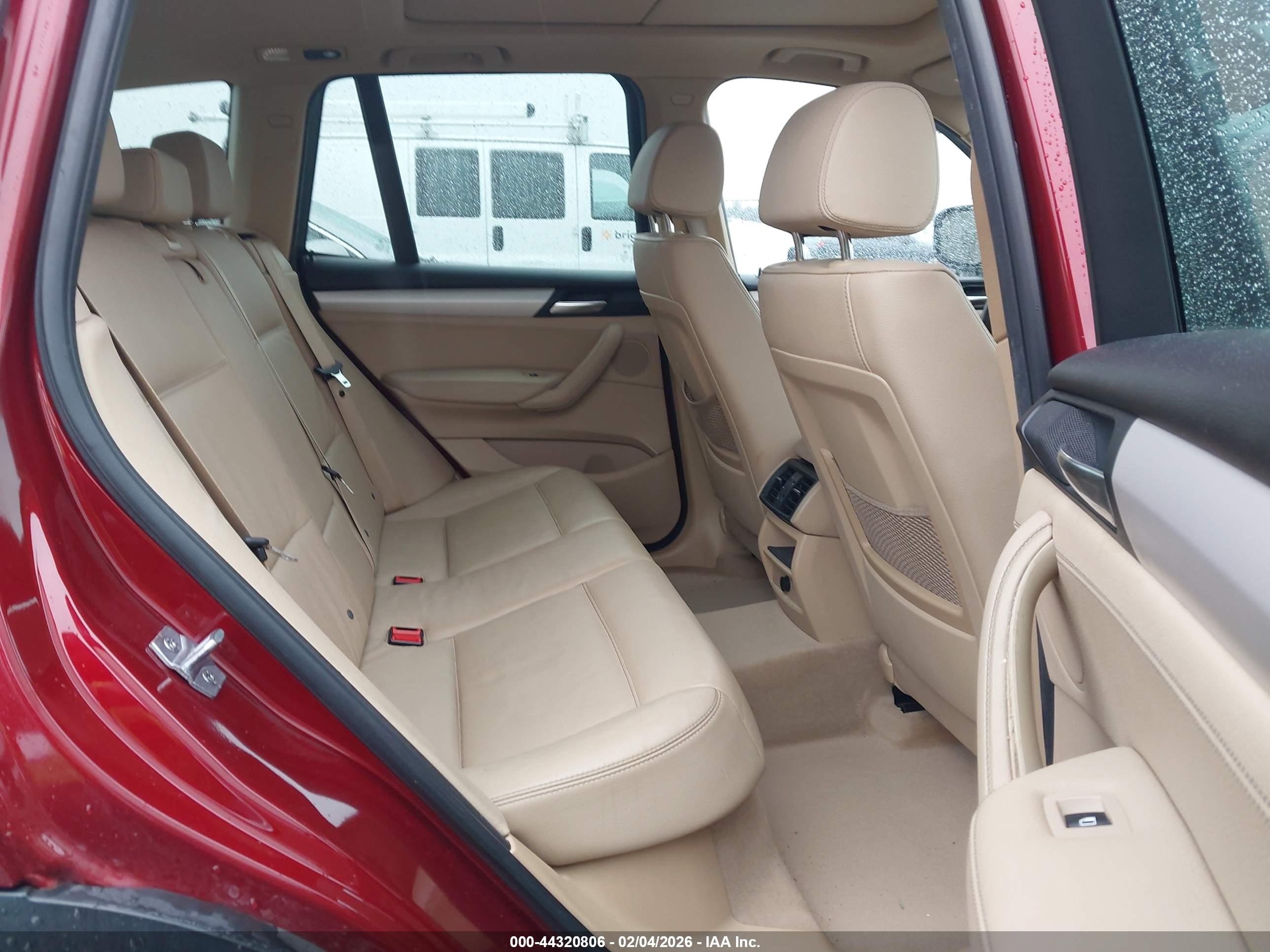 BMW X3 image 8