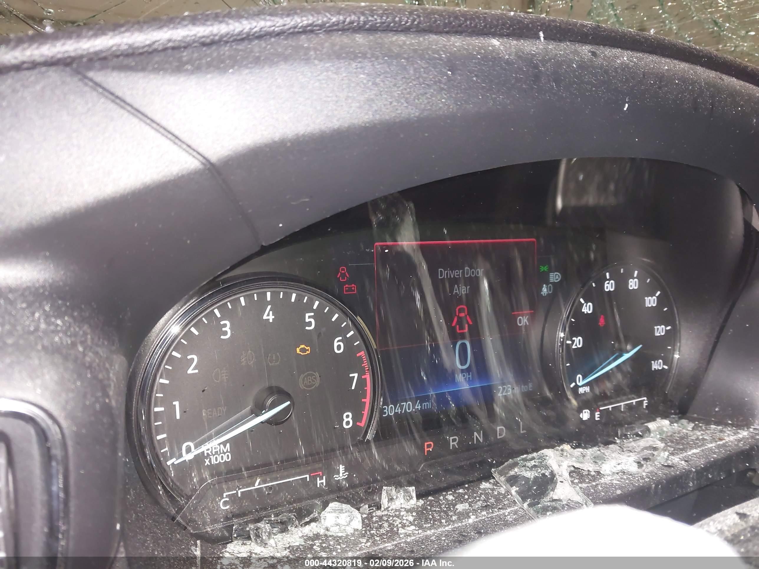 FORD EXPLORER image 7