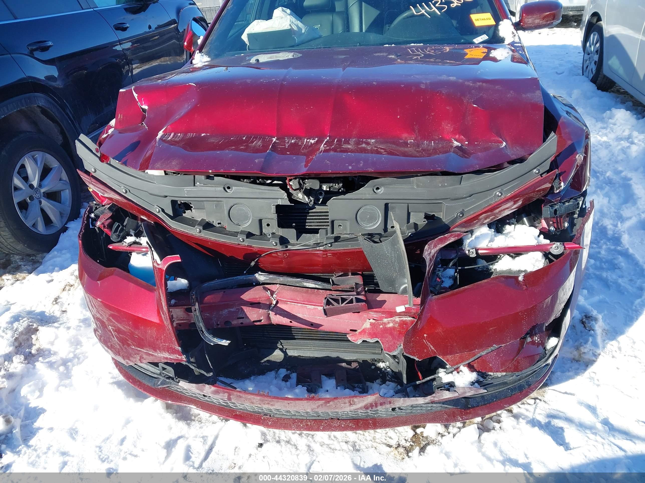 CHRYSLER 300 image 6