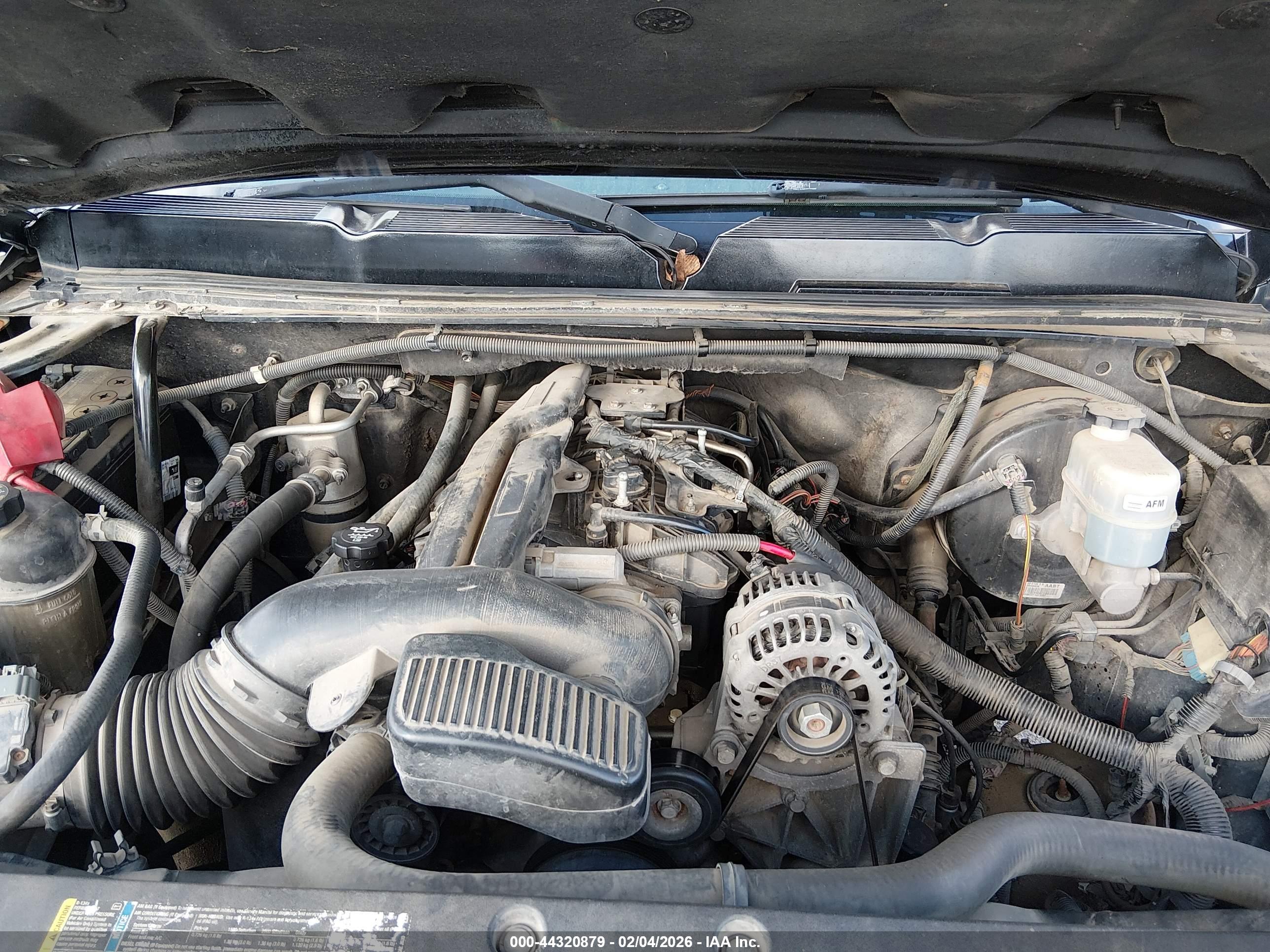CHEVROLET SILVERADO image 10