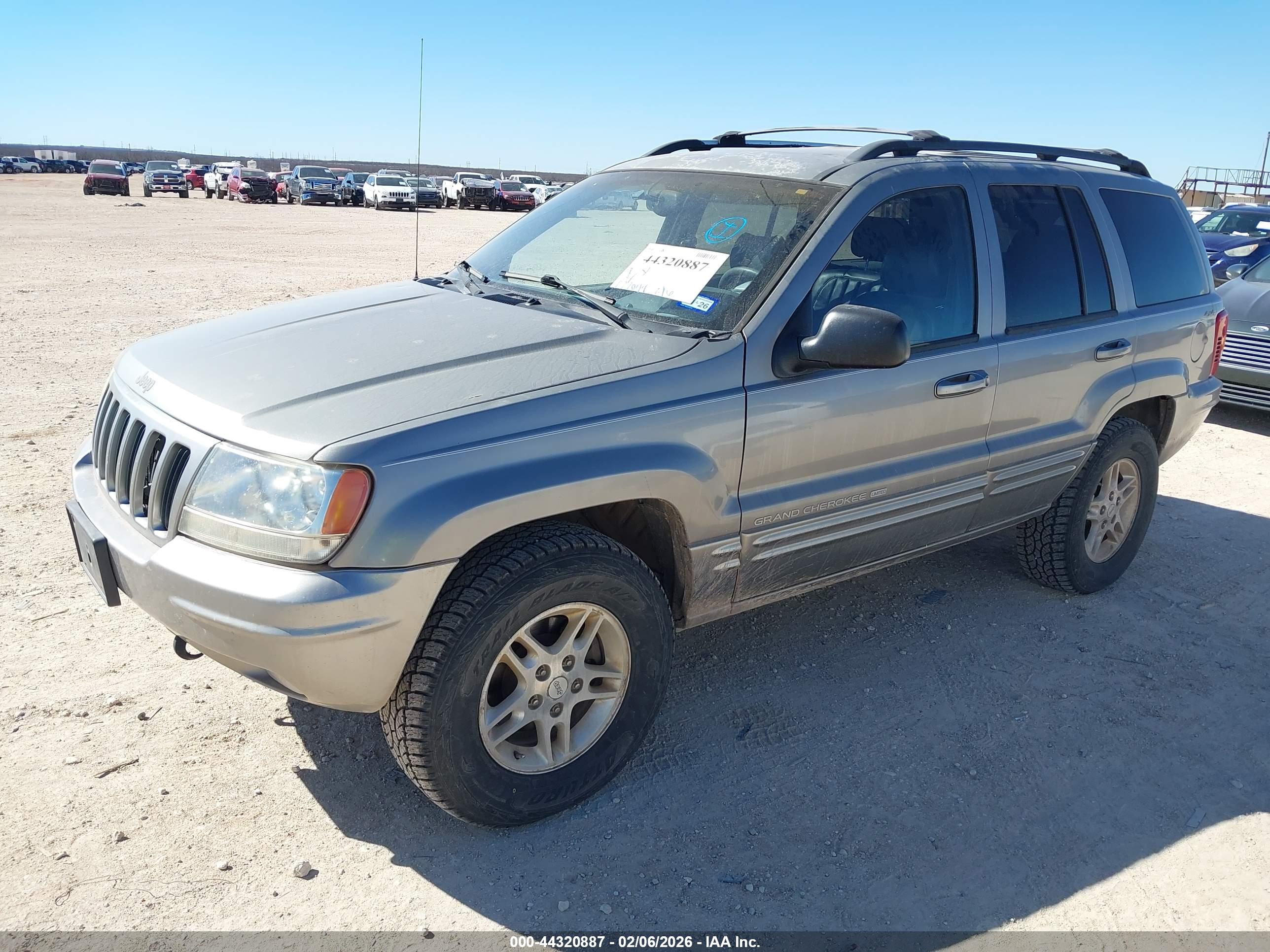 JEEP GRAND image 2