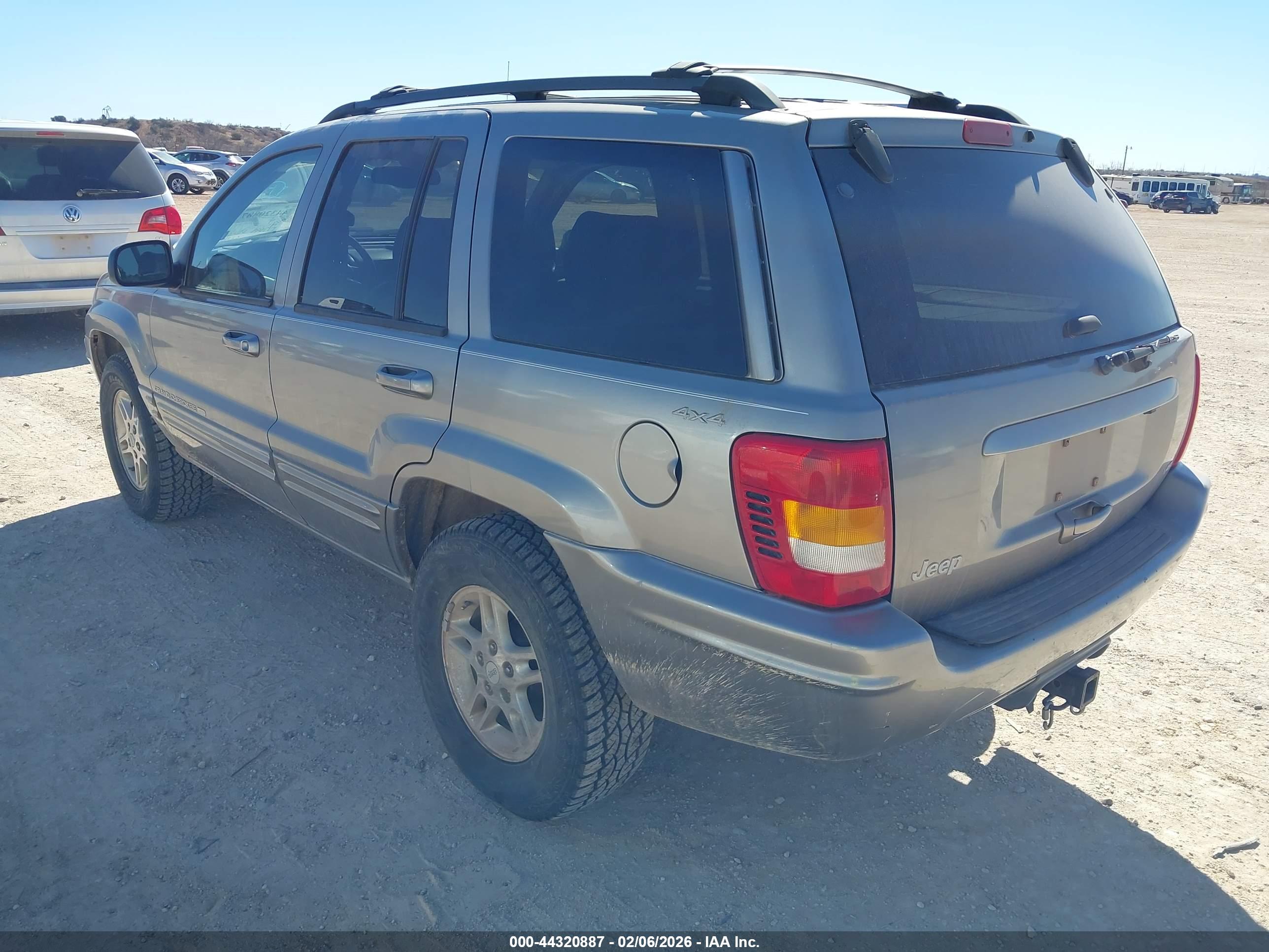 JEEP GRAND image 3