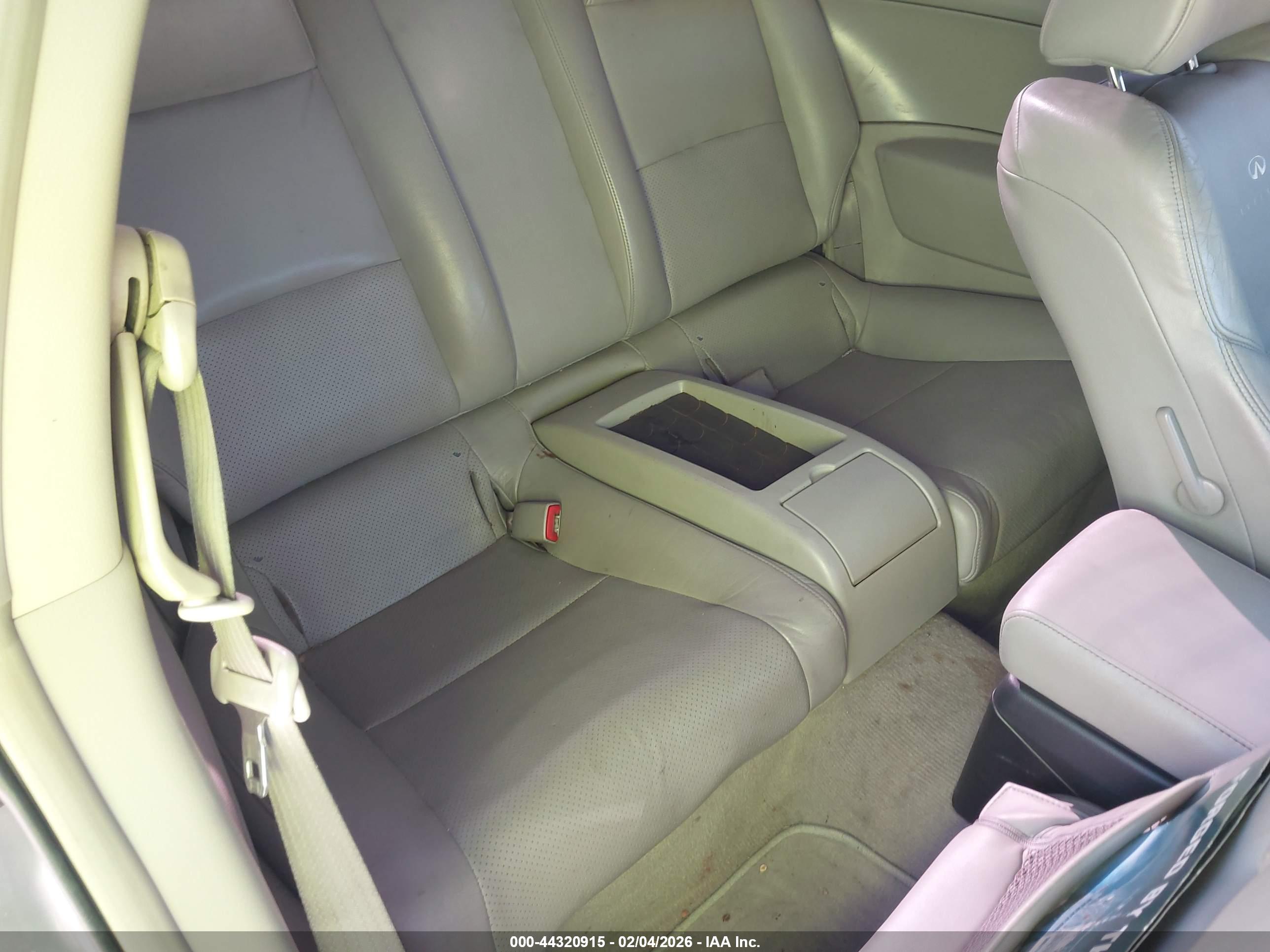 INFINITI G35 image 8