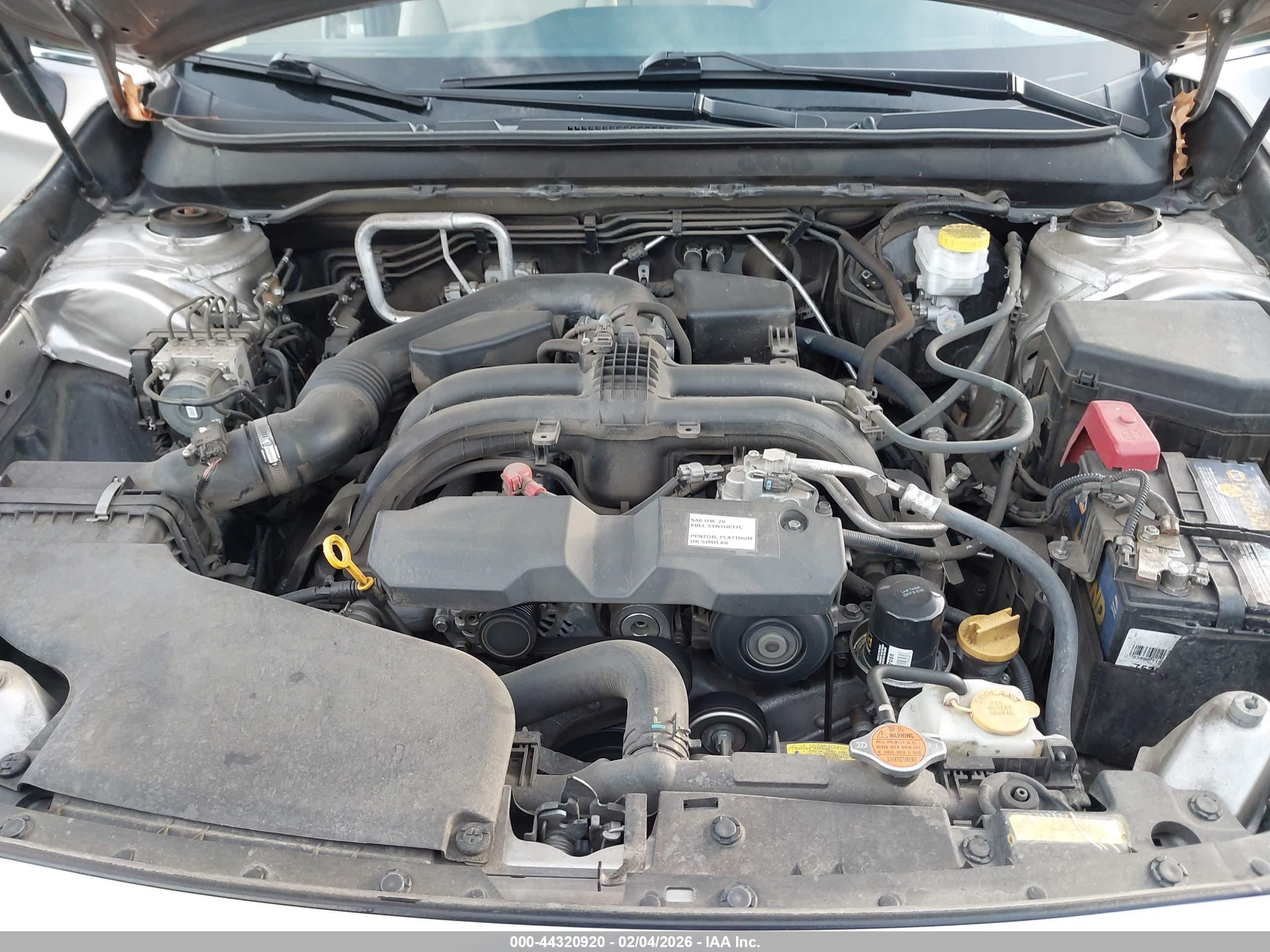 SUBARU OUTBACK image 10