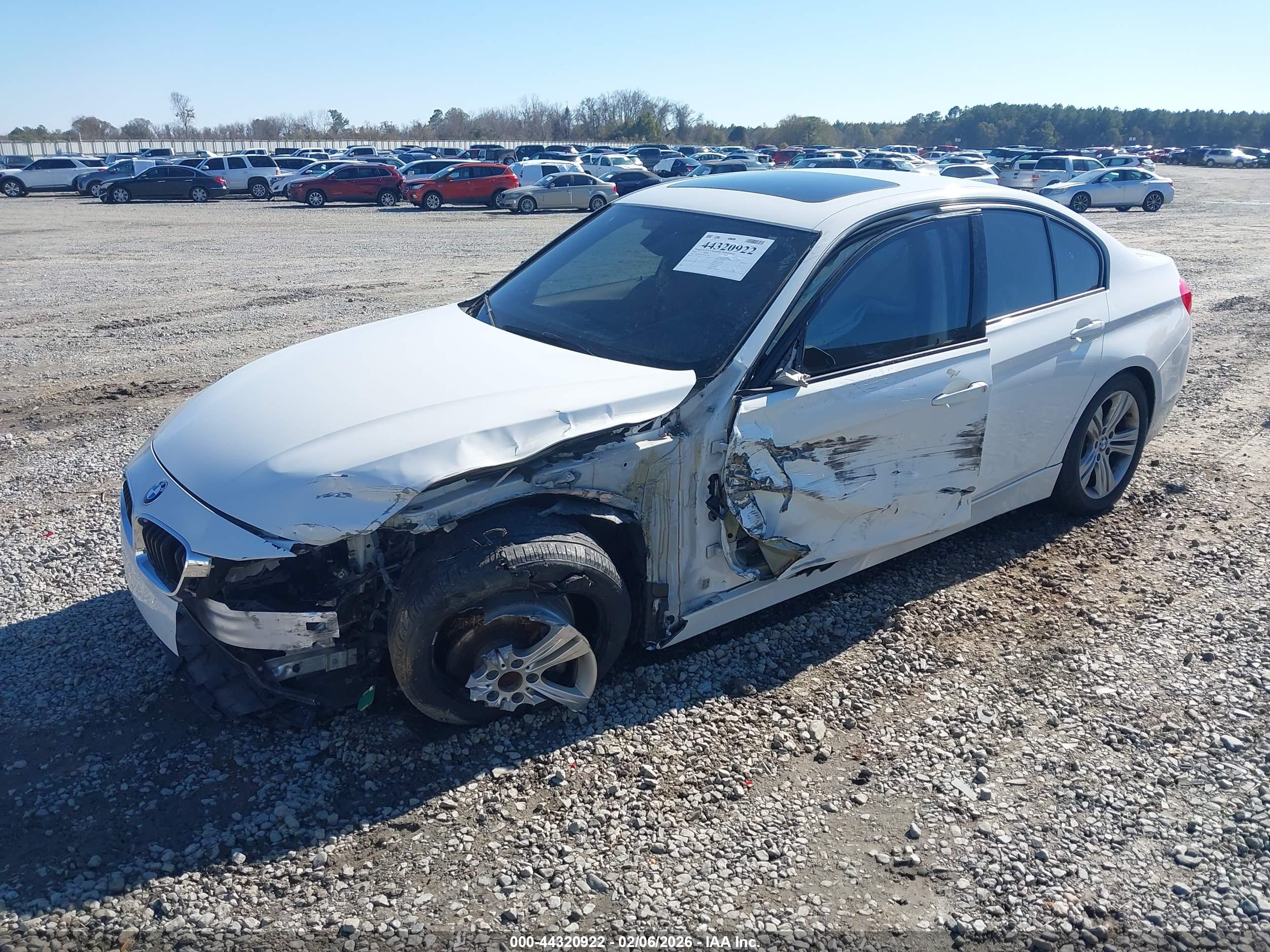 BMW 328I image 2