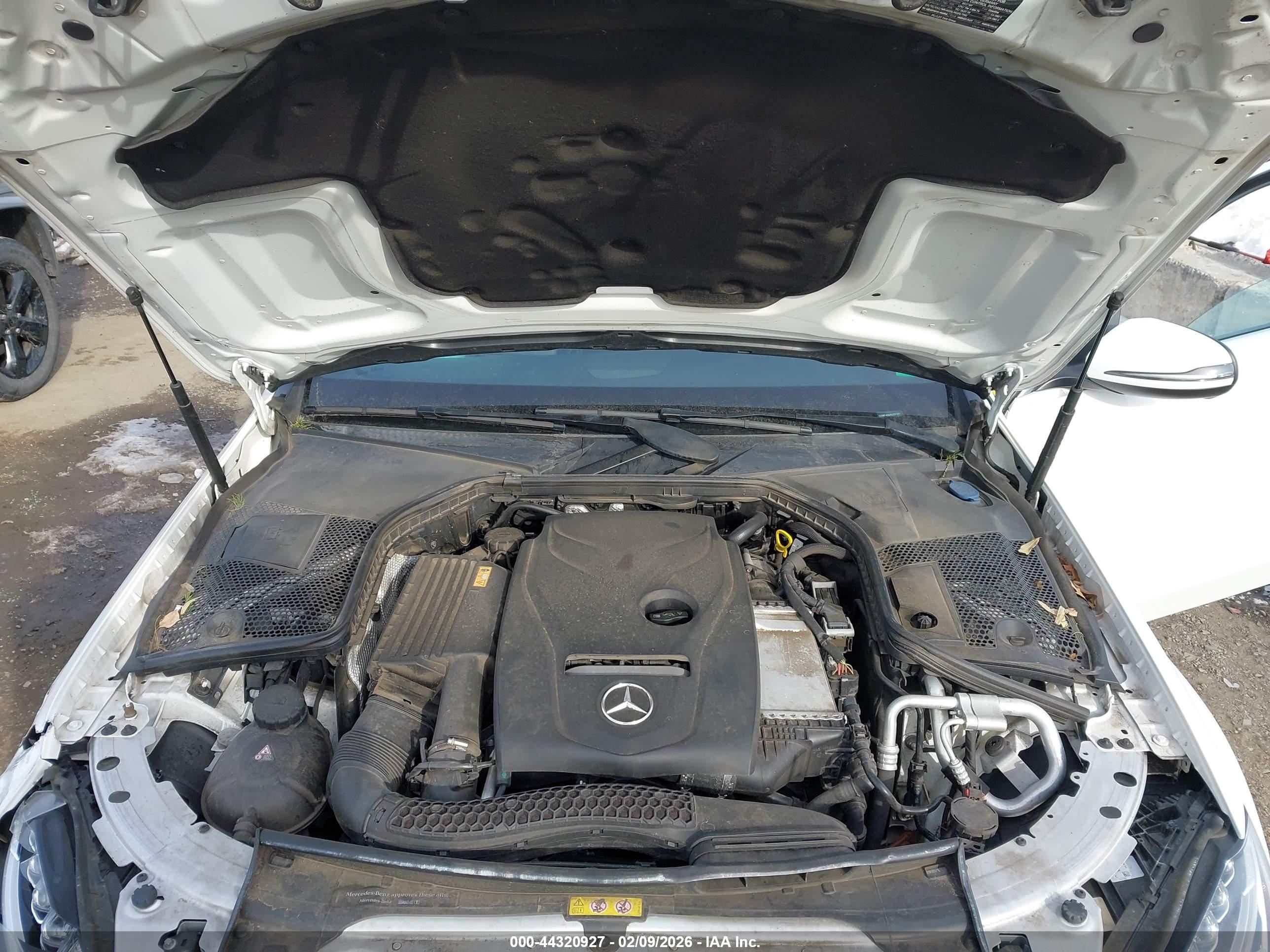 MERCEDES-BENZ C image 10