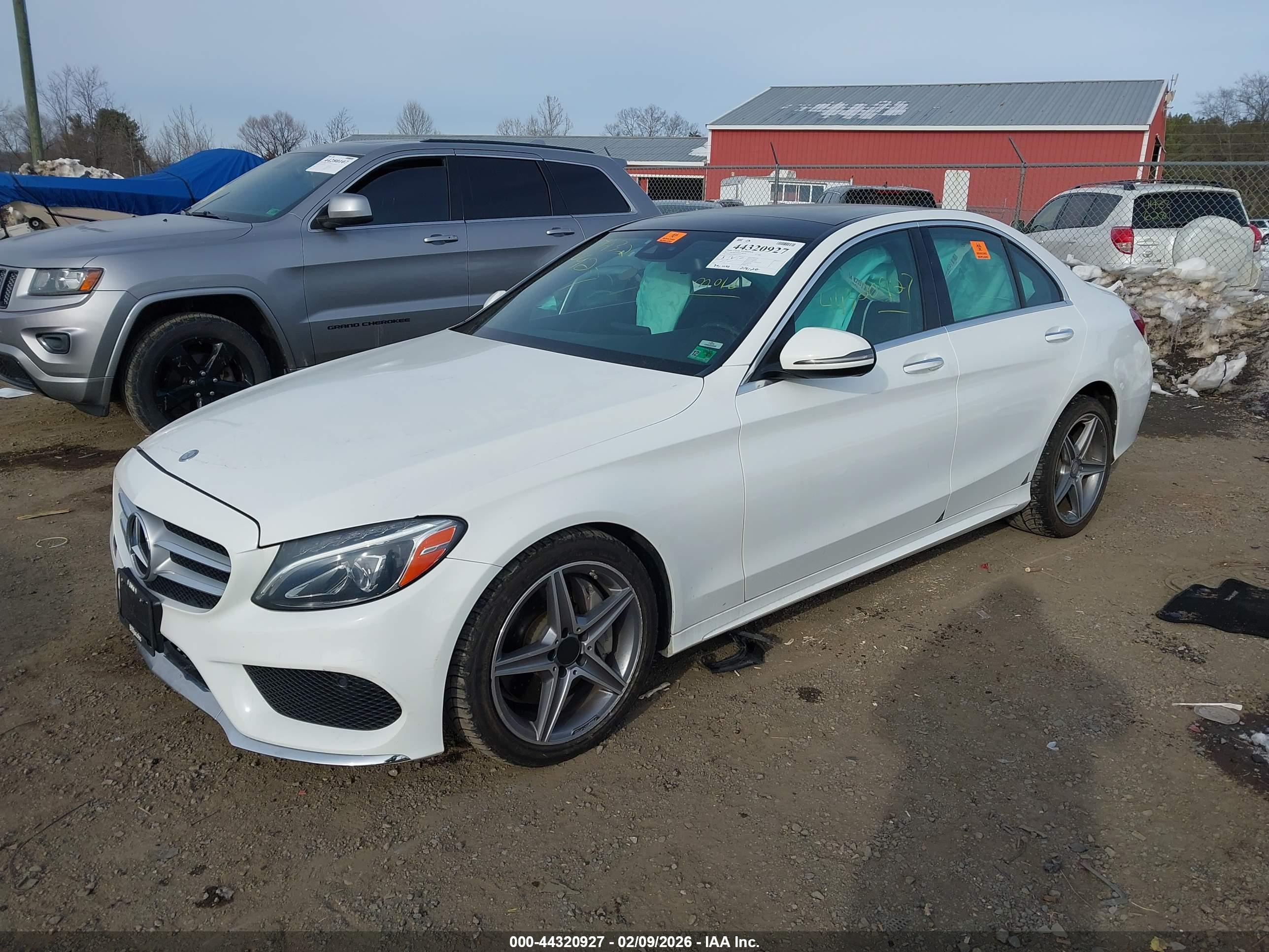 MERCEDES-BENZ C image 2