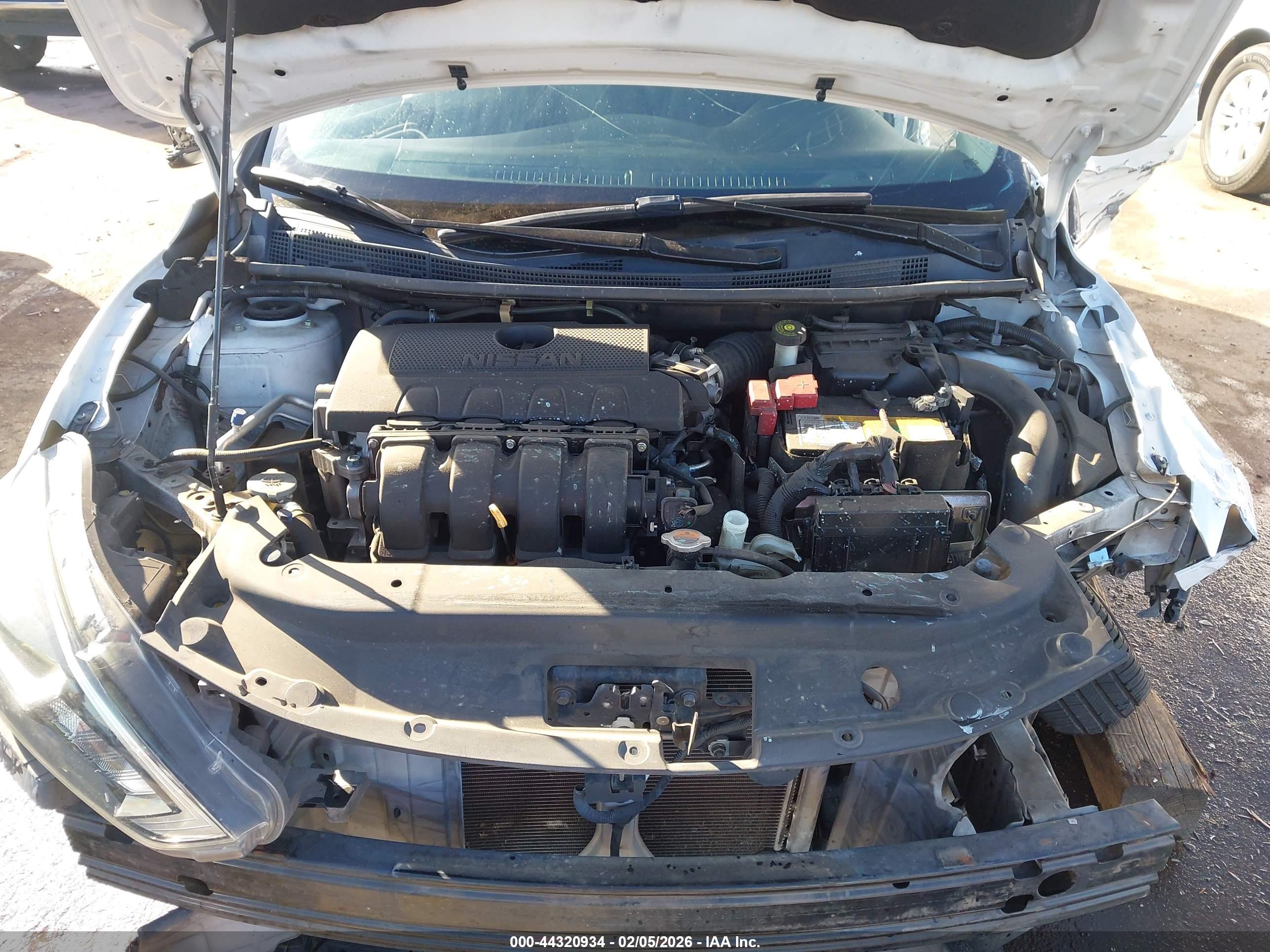 NISSAN SENTRA image 10