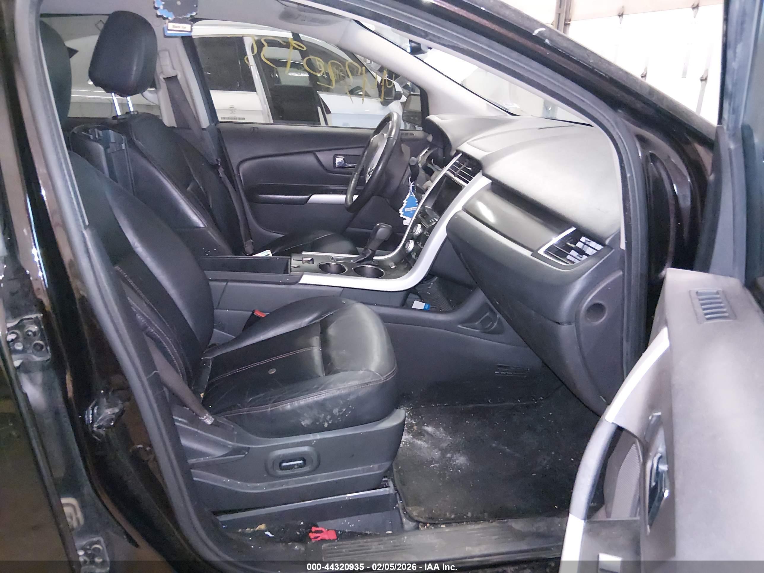 FORD EDGE image 5