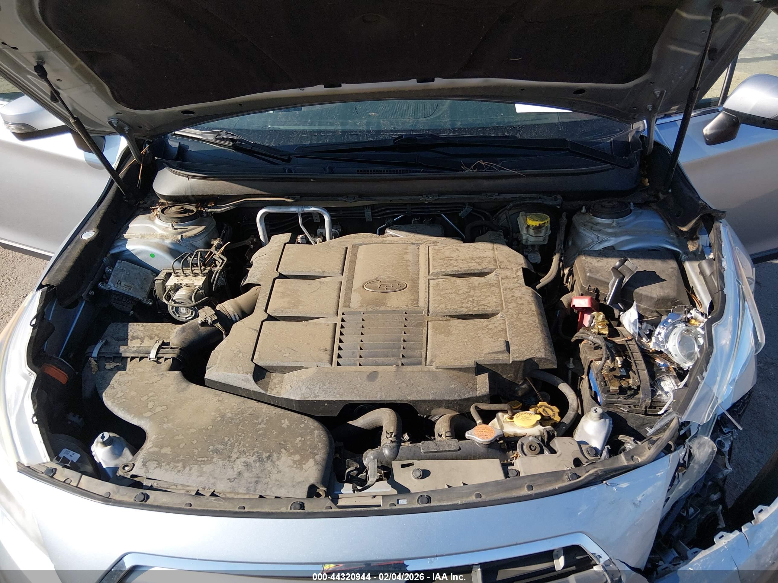 SUBARU OUTBACK image 10