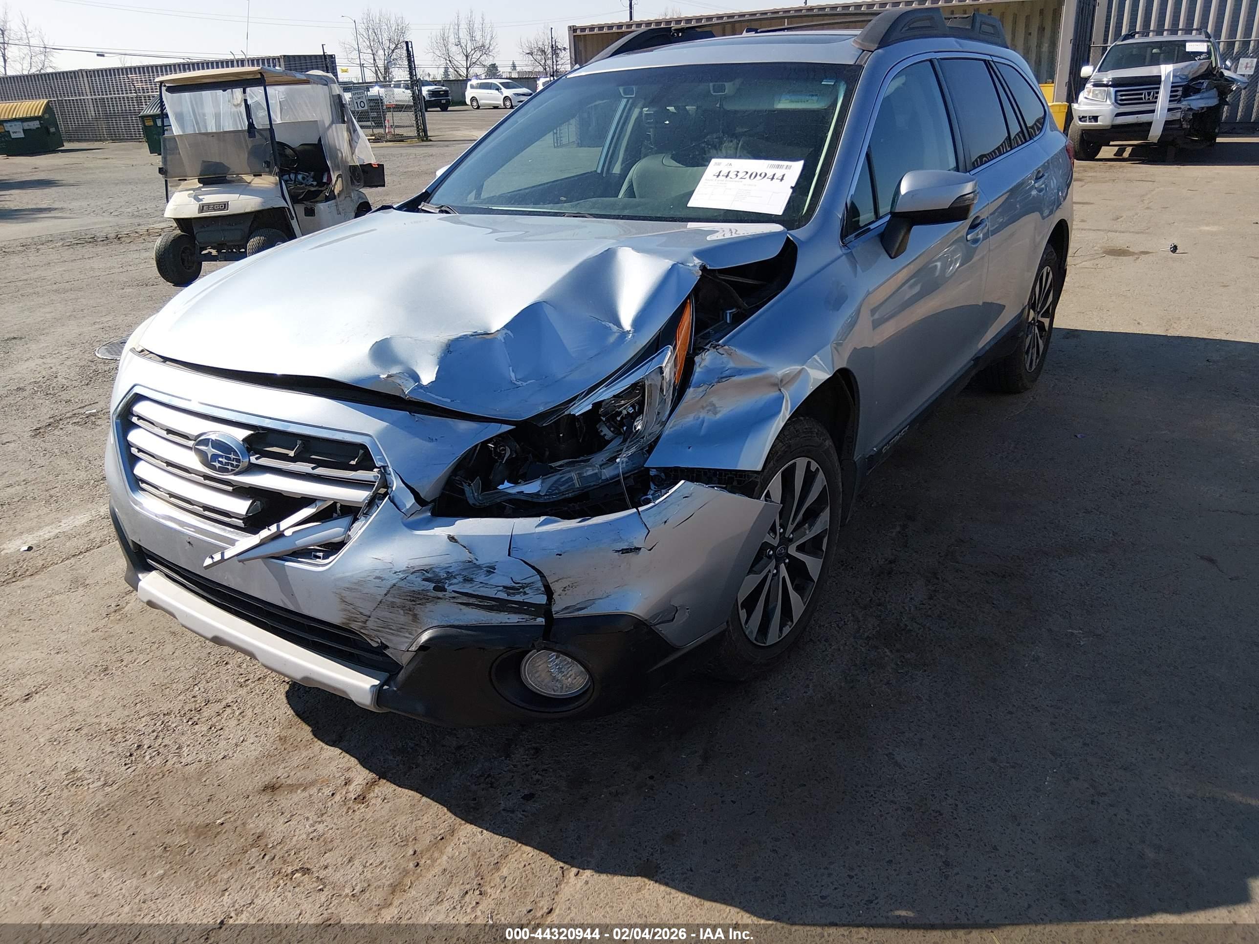 SUBARU OUTBACK image 6