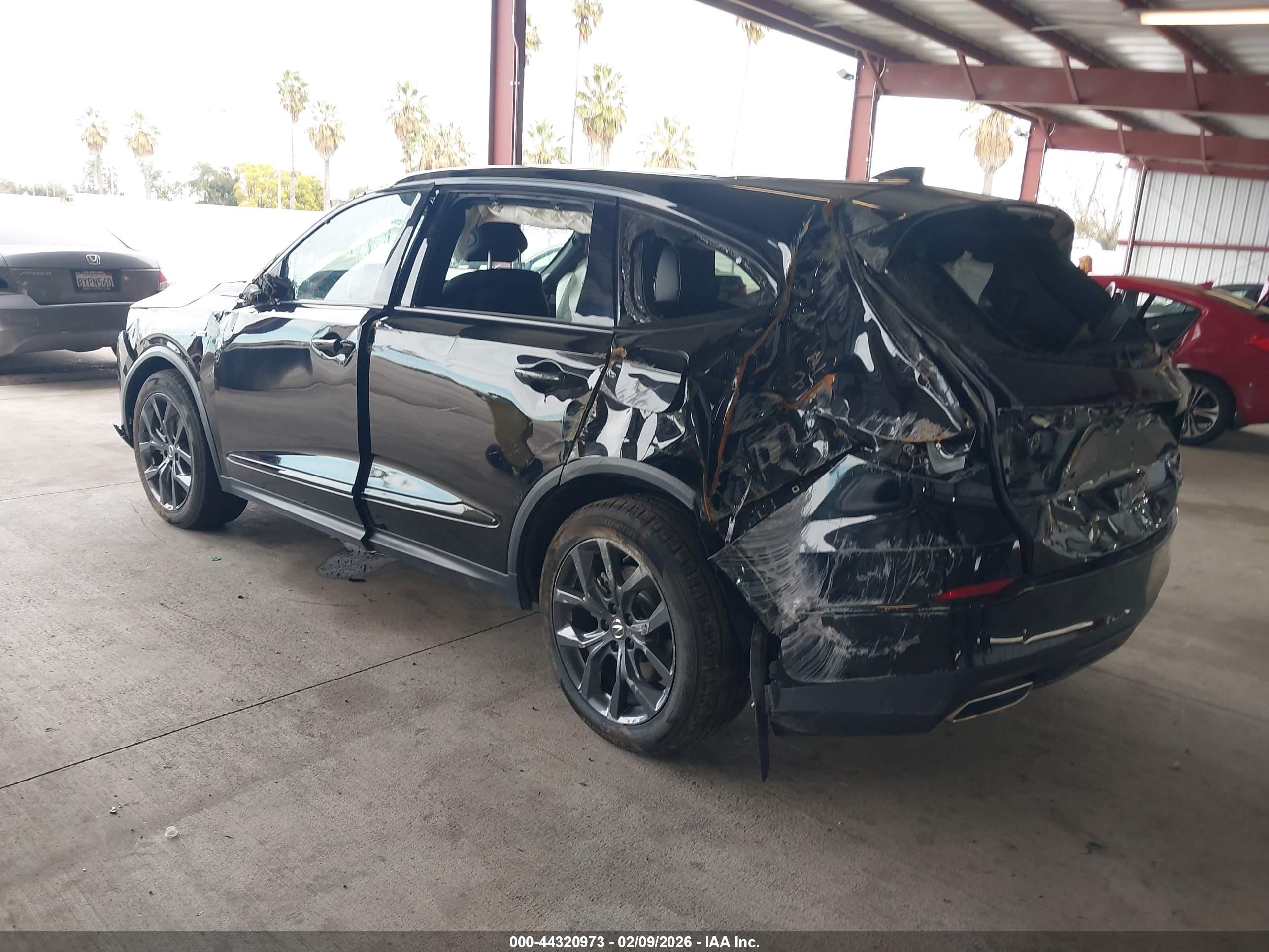 ACURA MDX image 3
