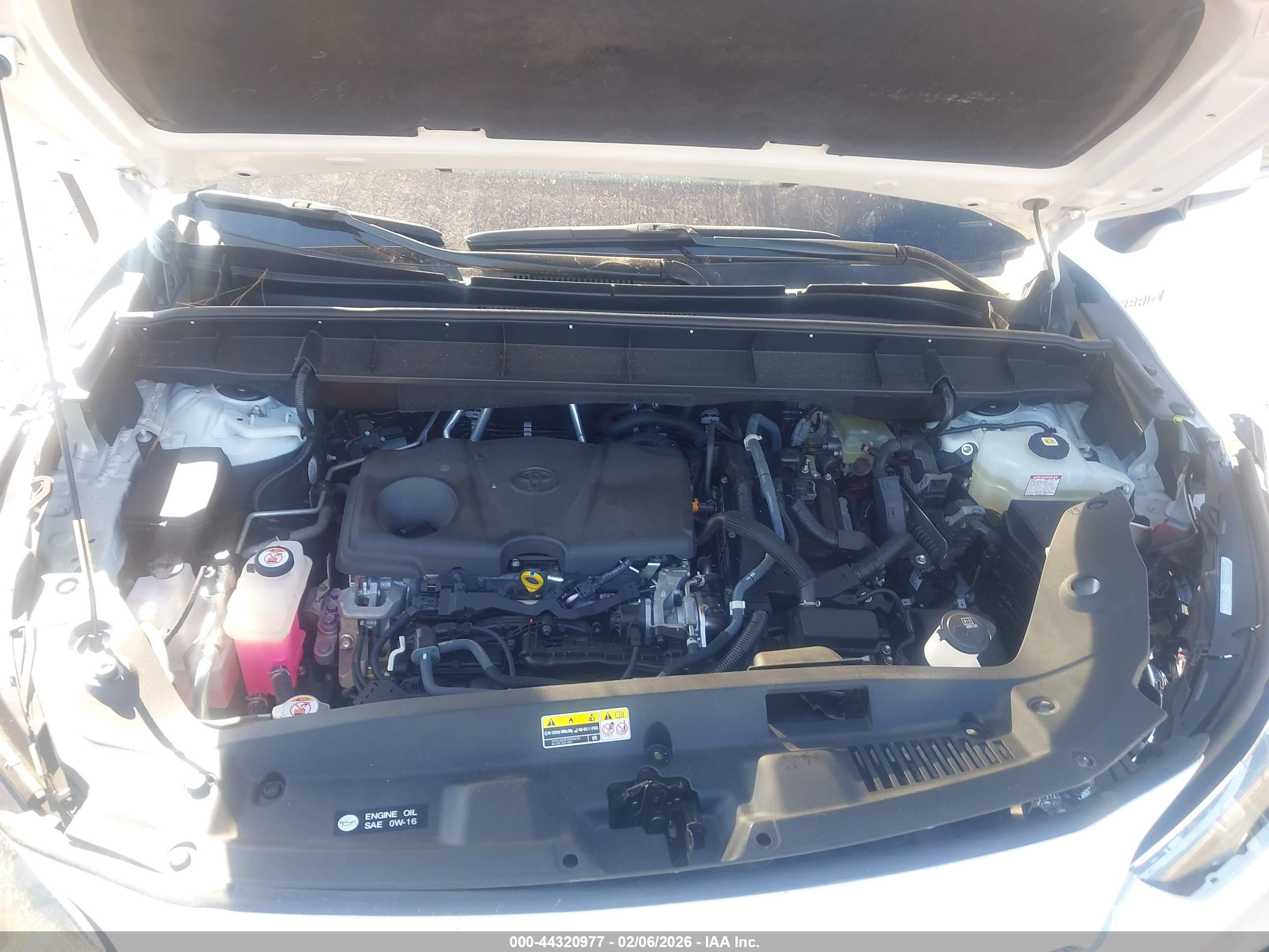 TOYOTA HIGHLANDER image 10