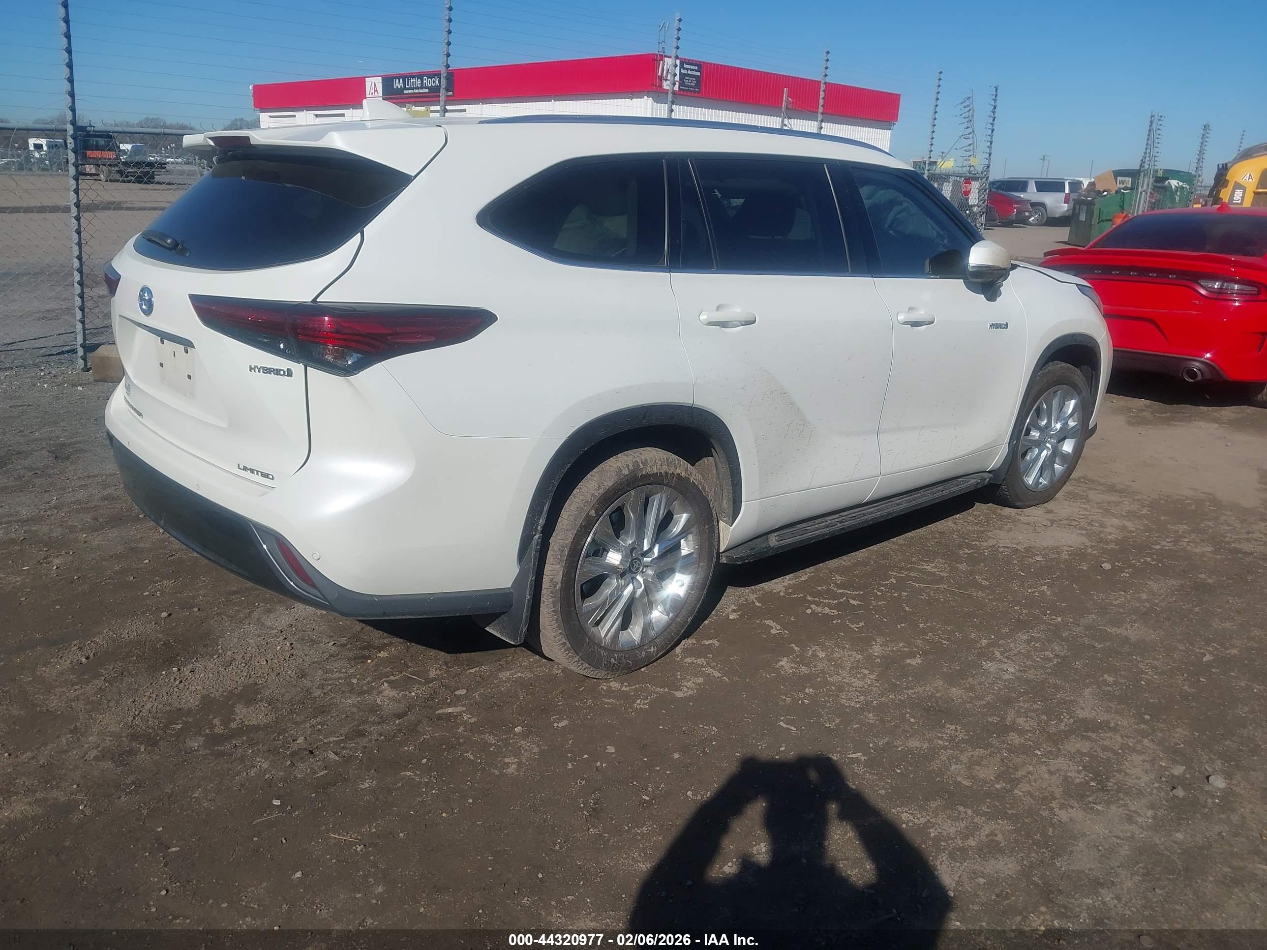 TOYOTA HIGHLANDER image 4