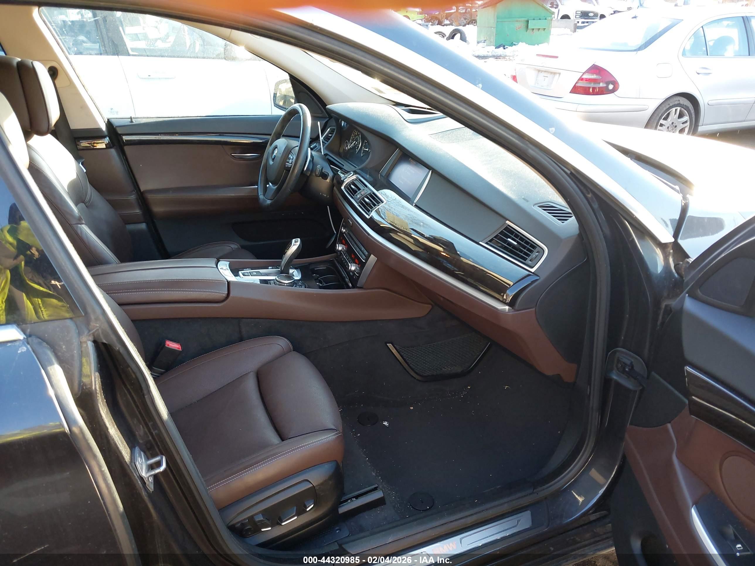 BMW 535I image 5